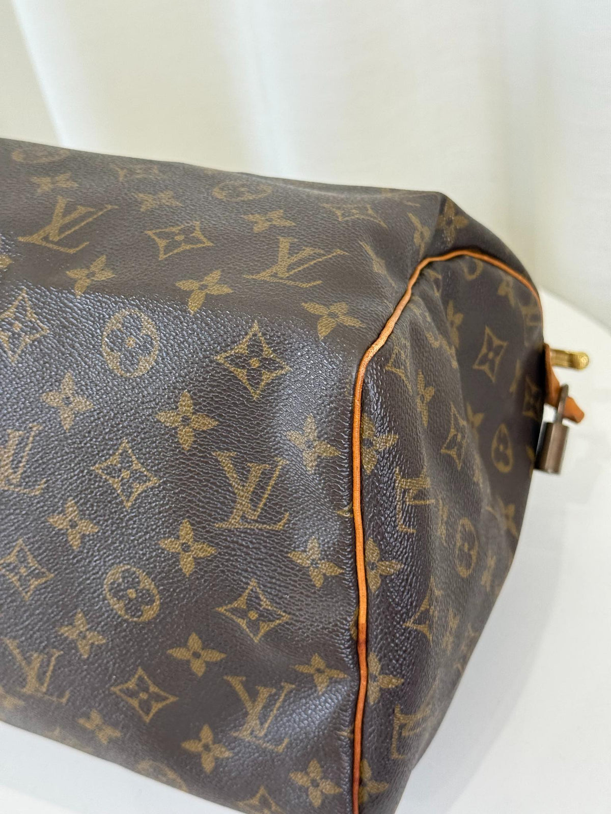 Louis Vuitton Vintage Speedy 30 Monogram Canvas