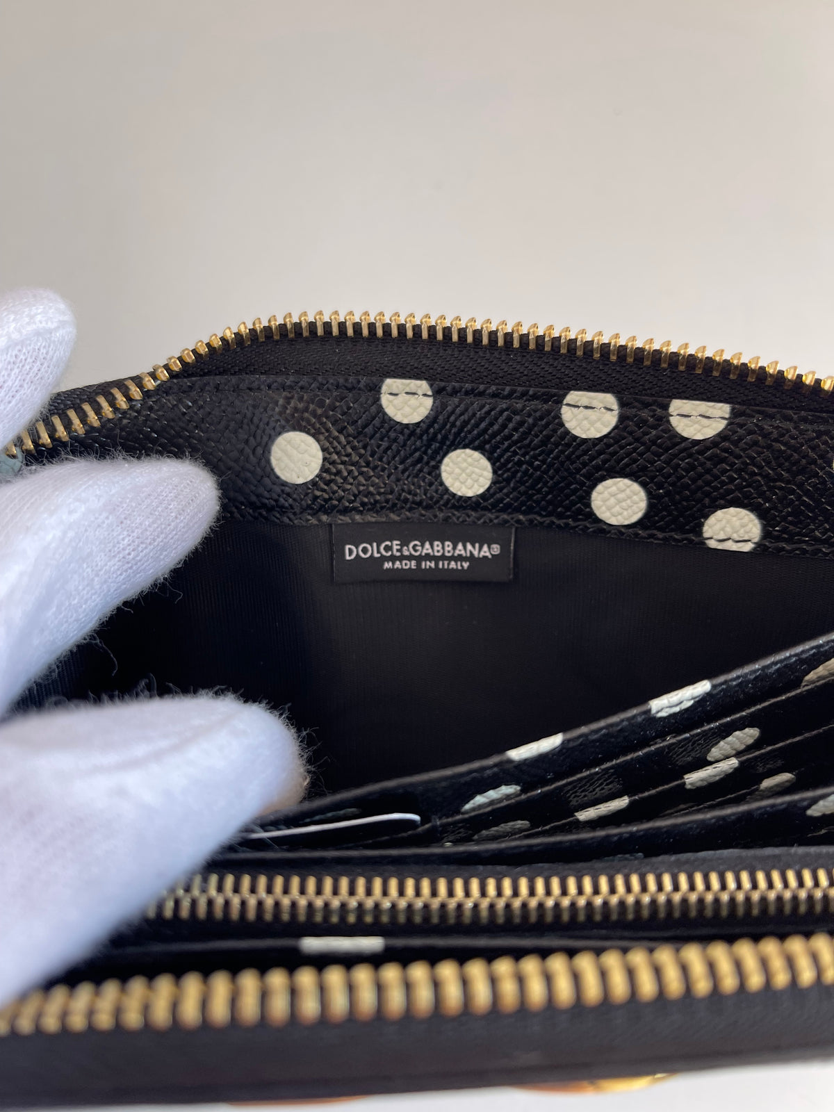 Dolce & Gabbana Black Lizard Embossed Leather Zip Around Wallet