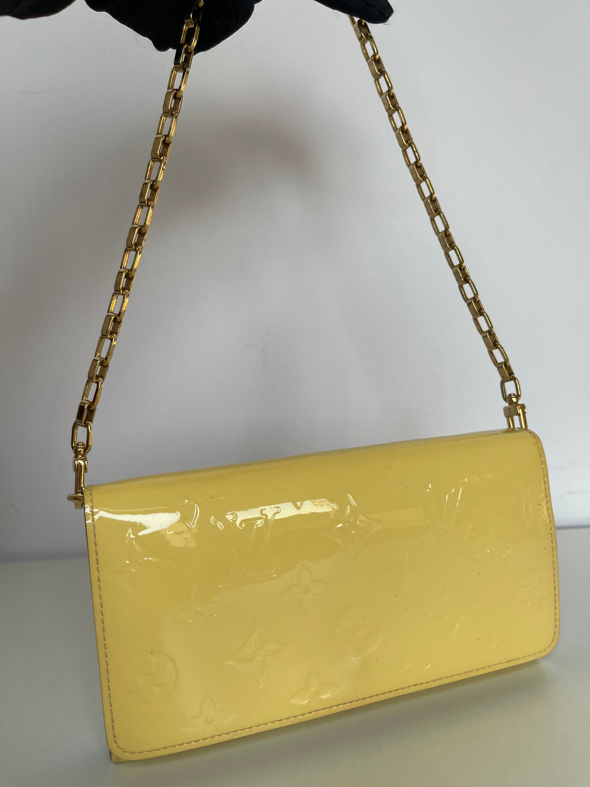 Louis Vuitton Citrine Monogram Vernis Chain Wallet Bag