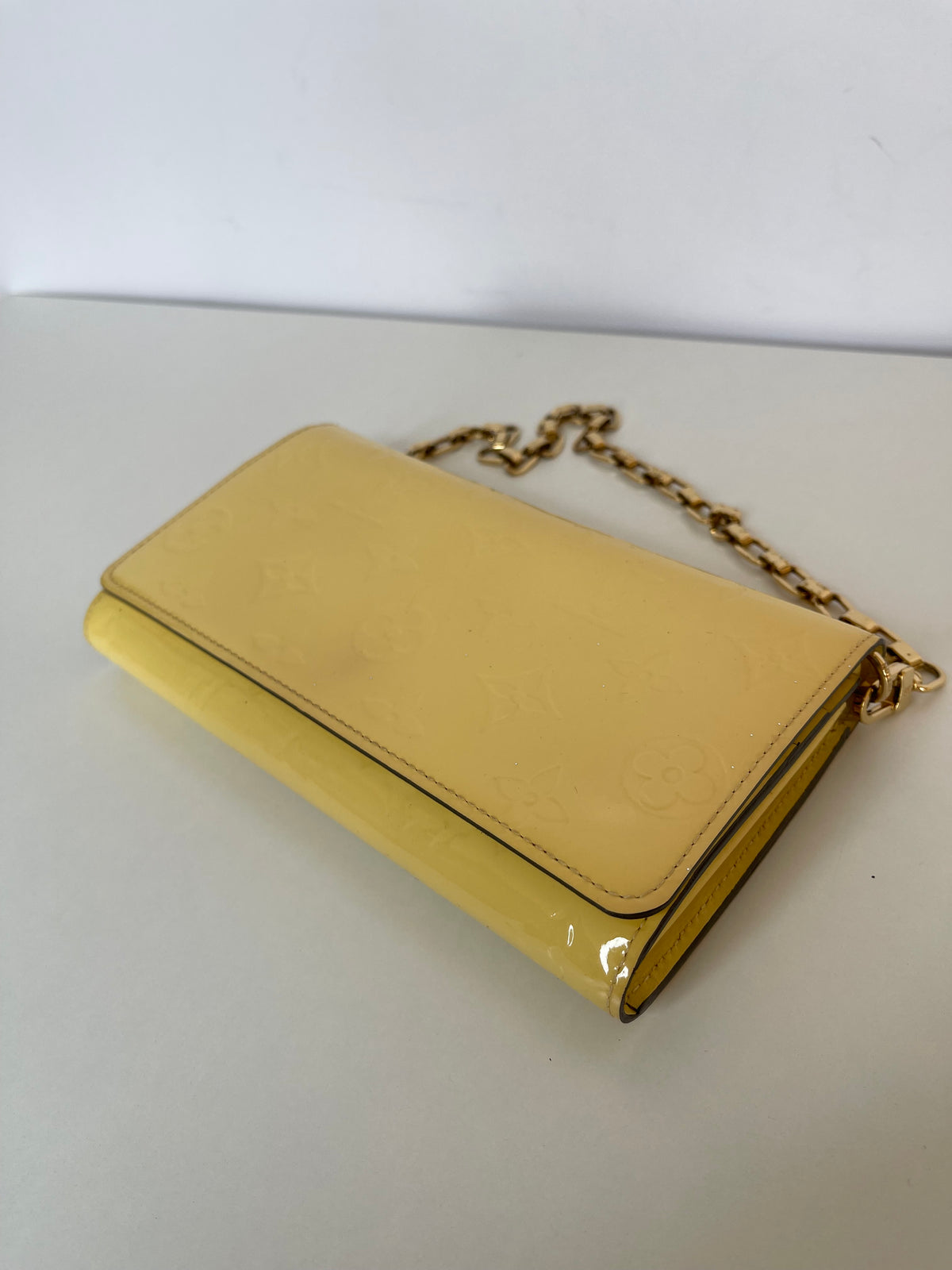 Louis Vuitton Citrine Monogram Vernis Chain Wallet Bag