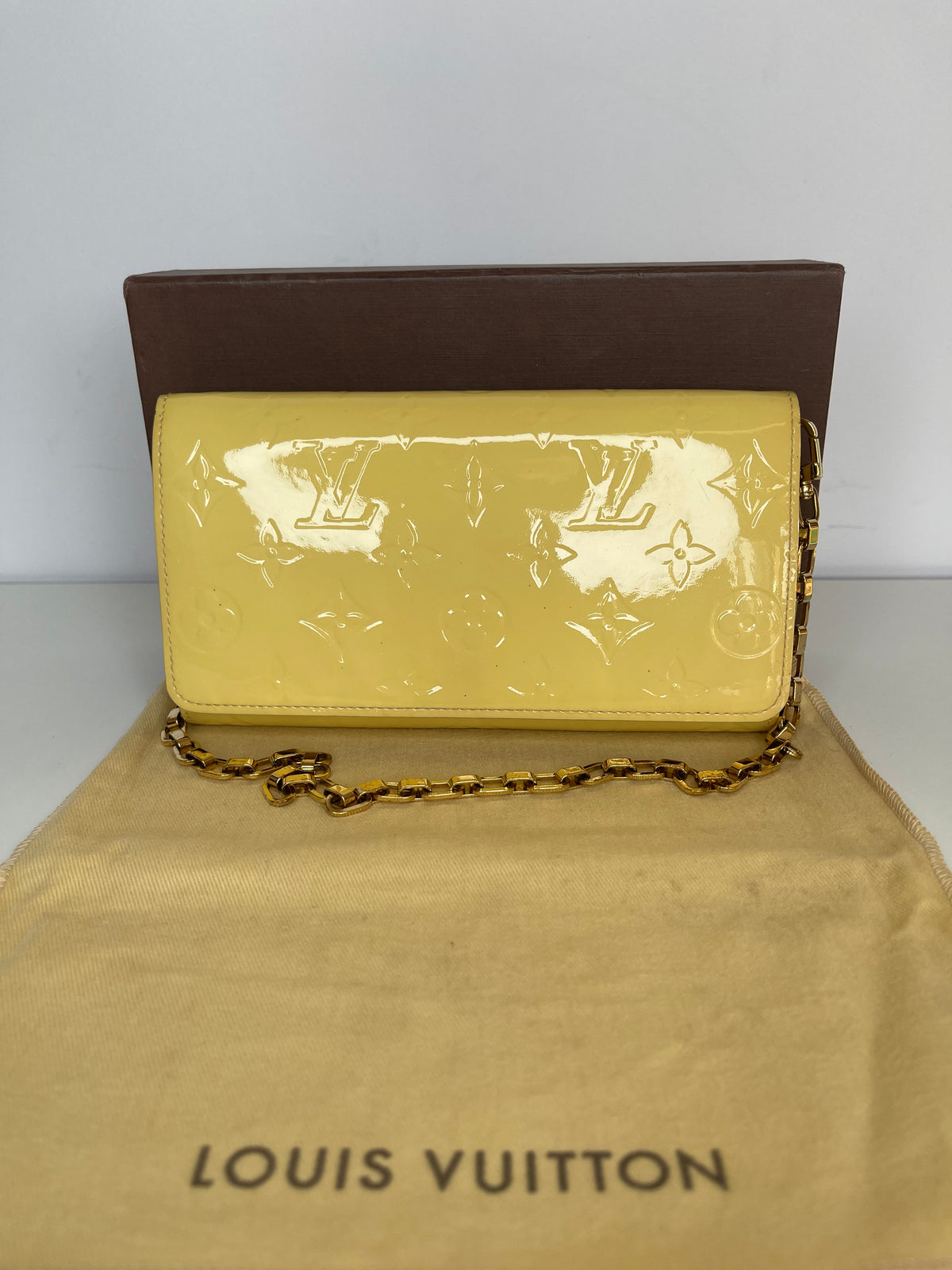 Louis Vuitton Citrine Monogram Vernis Chain Wallet Bag
