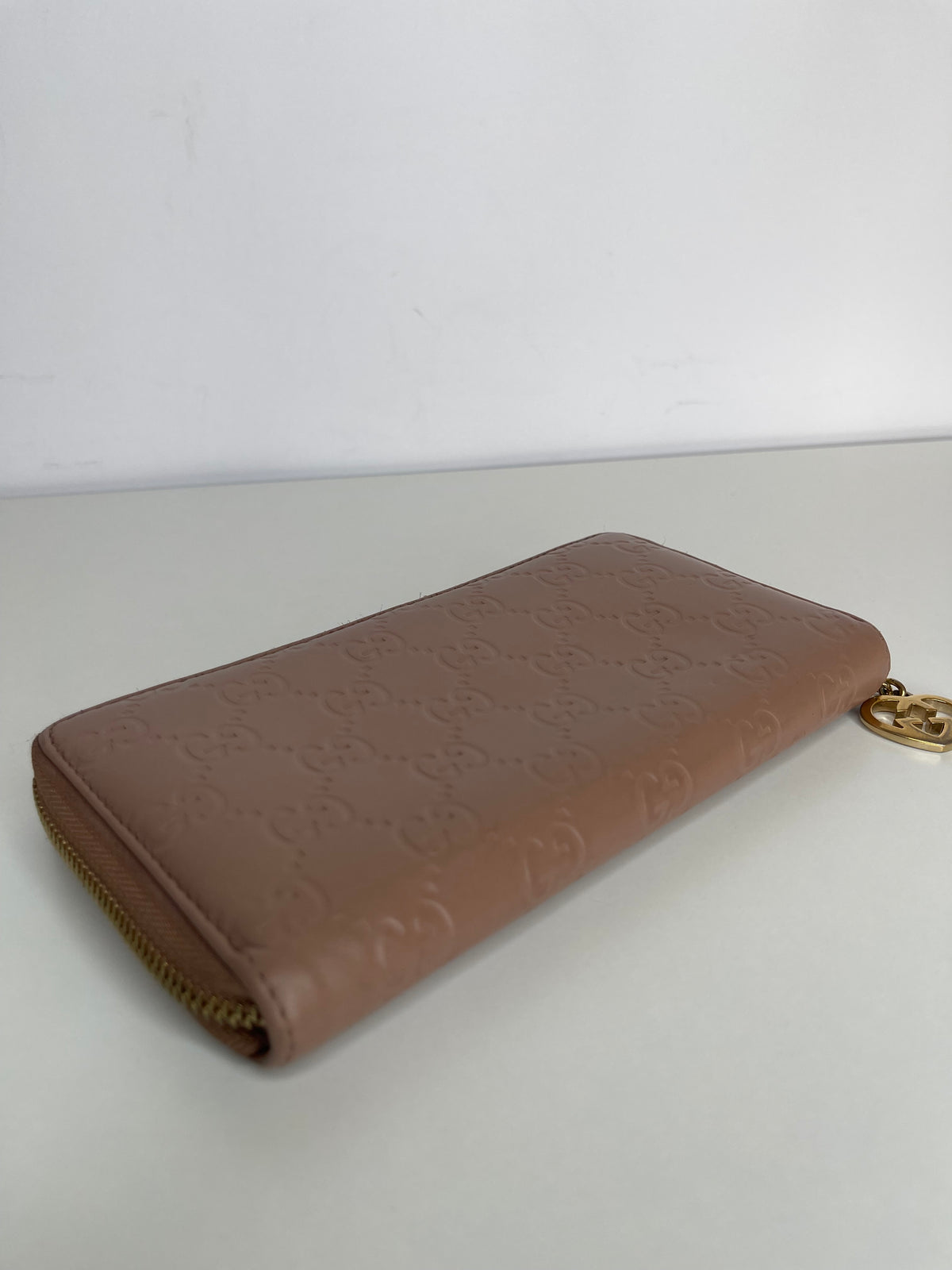 Gucci Guccissima Zip Around Wallet Beige