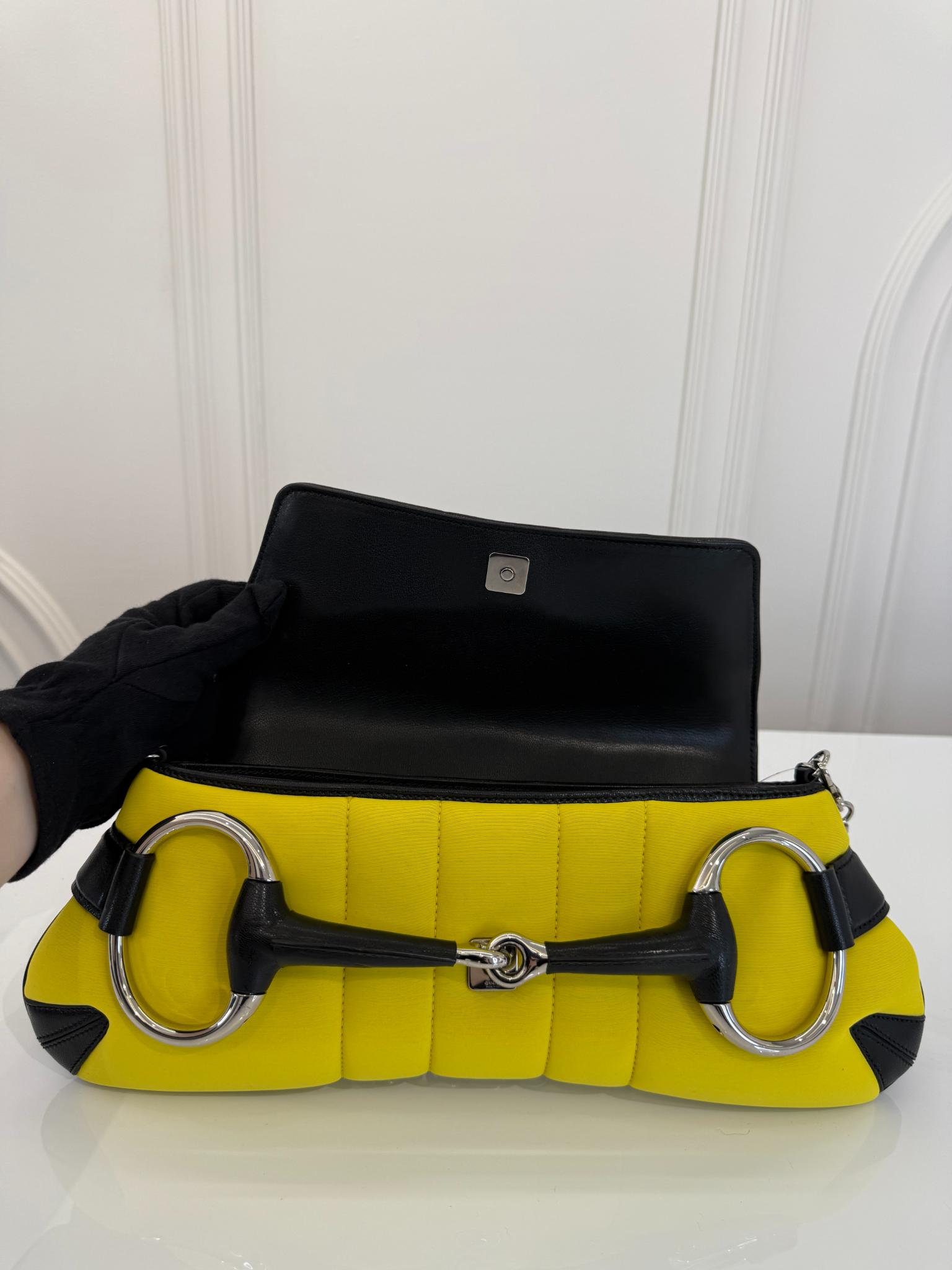 Gucci Horsebit Chain Medium Shoulder Bag Yellow