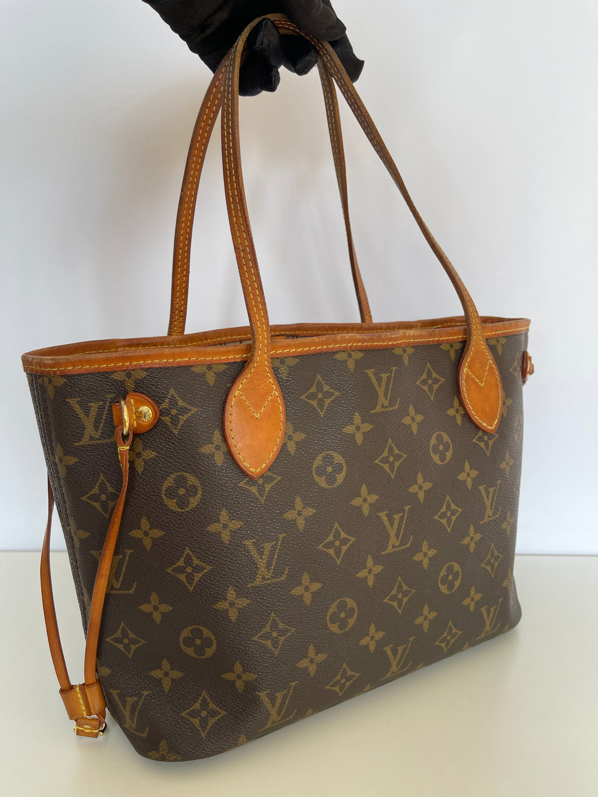 Louis Vuitton Neverfull PM Monogram Canvas
