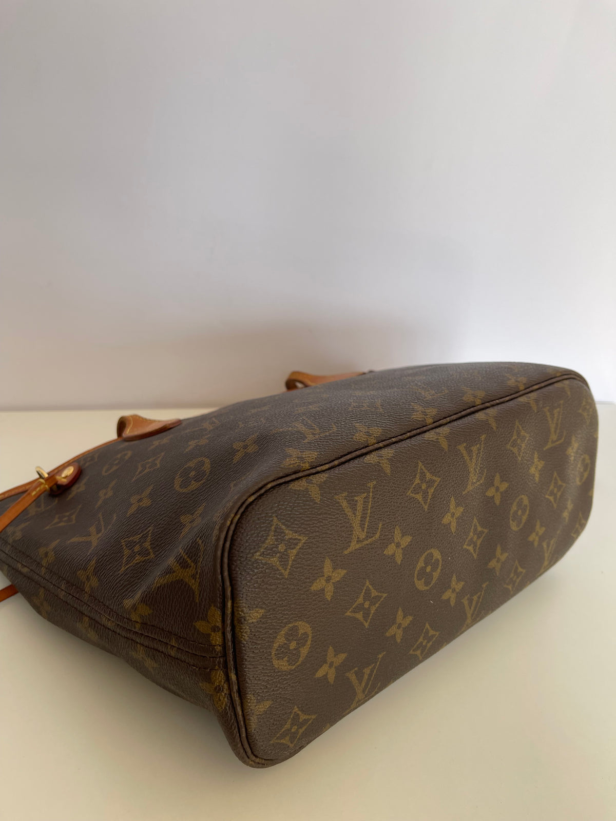 Louis Vuitton Neverfull PM Monogram Canvas