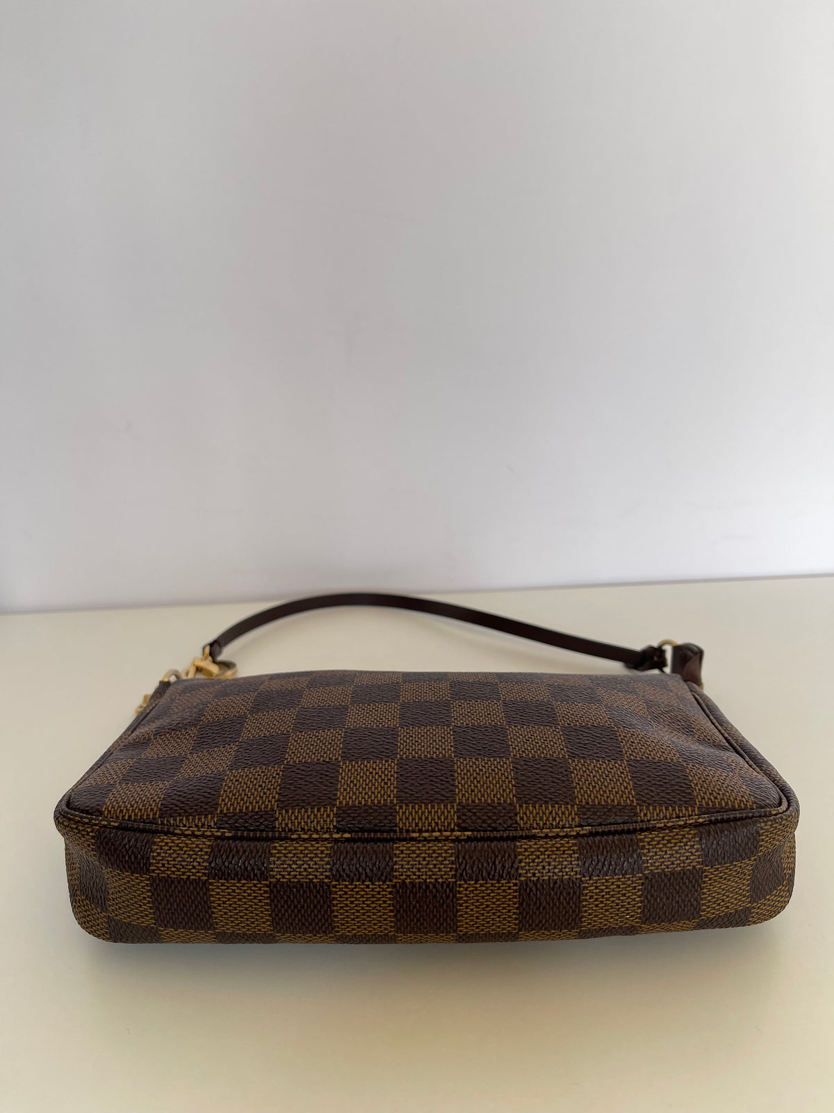 Louis Vuitton Pochette Accessories Damier Ebene Canvas with Extender Key Ring