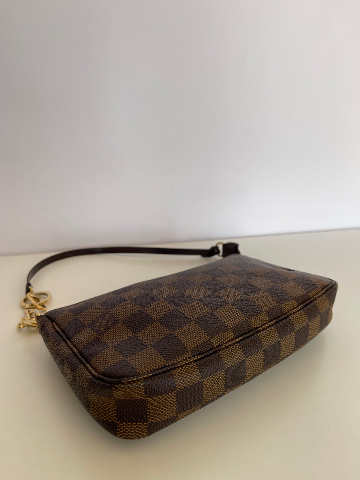 Louis Vuitton Pochette Accessories Damier Ebene Canvas with Extender Key Ring