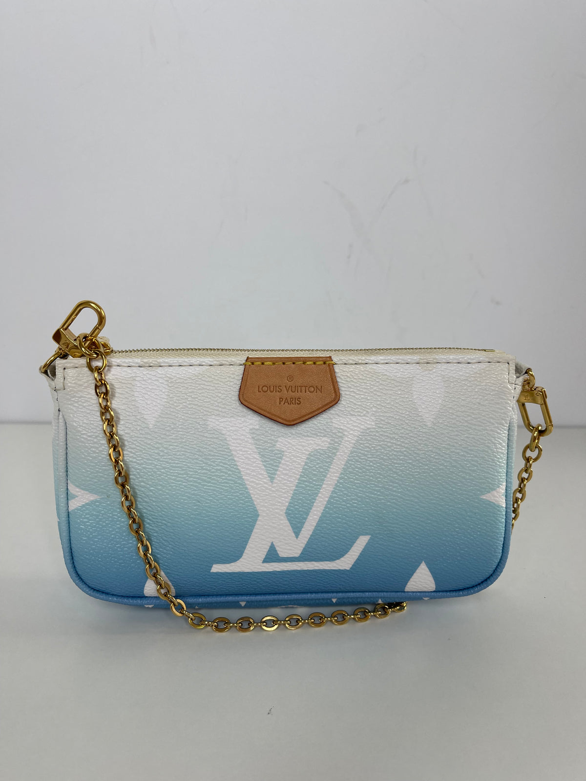 Louis Vuitton Monogram Giant By The Pool Multi Pochette Accessories Blue