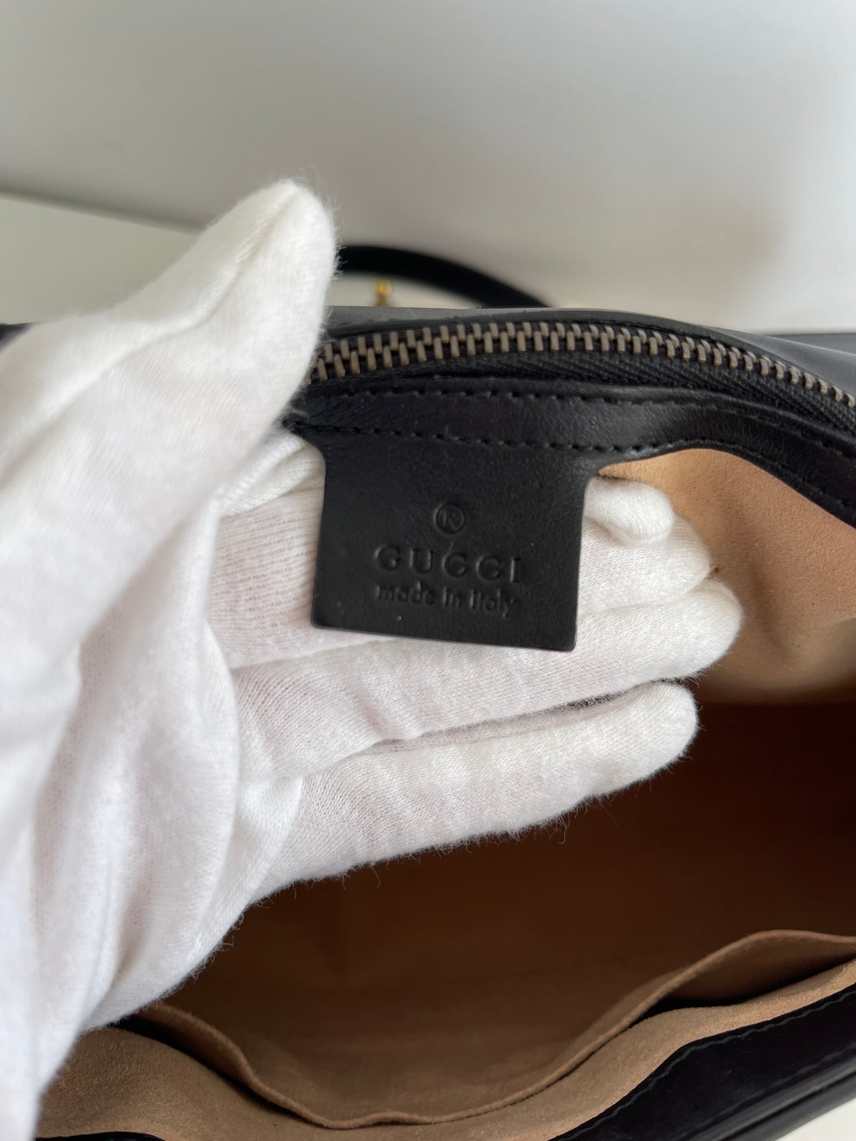 Gucci Calfskin Matelasse Animal Studs Medium GG Marmont Shoulder Bag Black