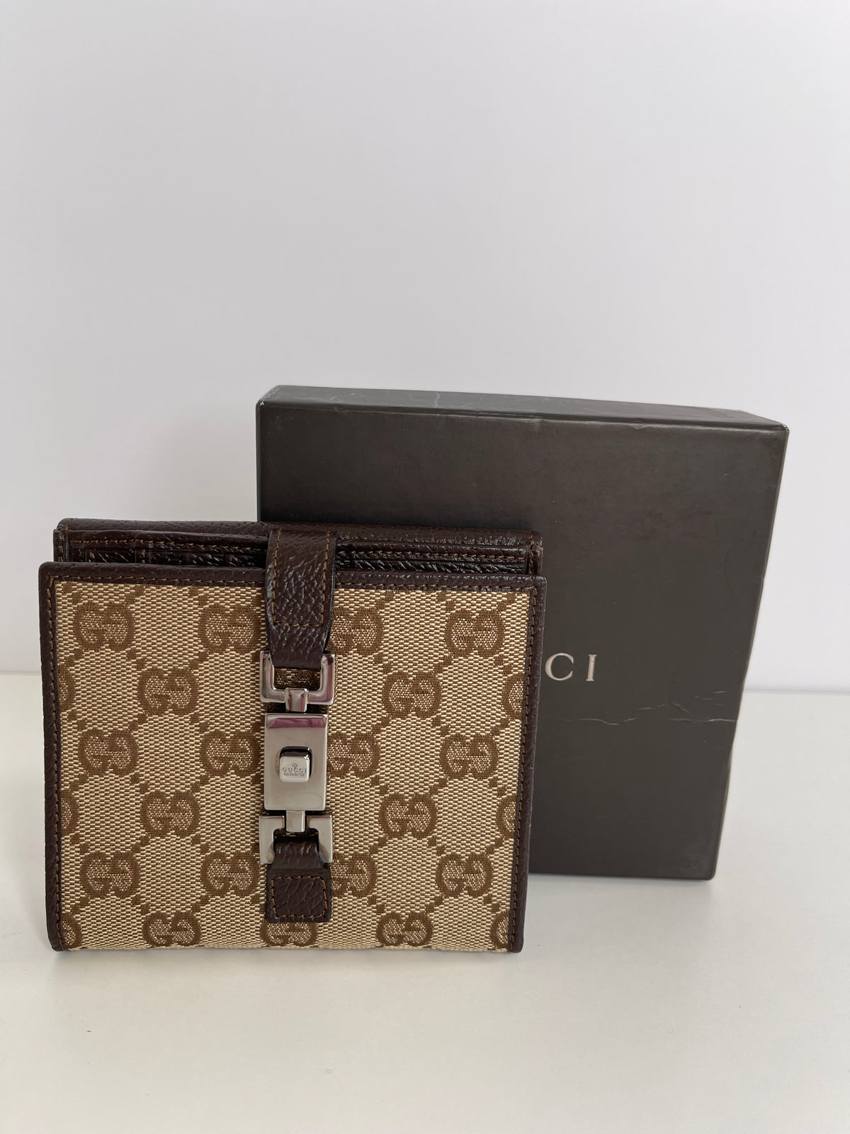 Gucci GG Canvas Jackie Wallet