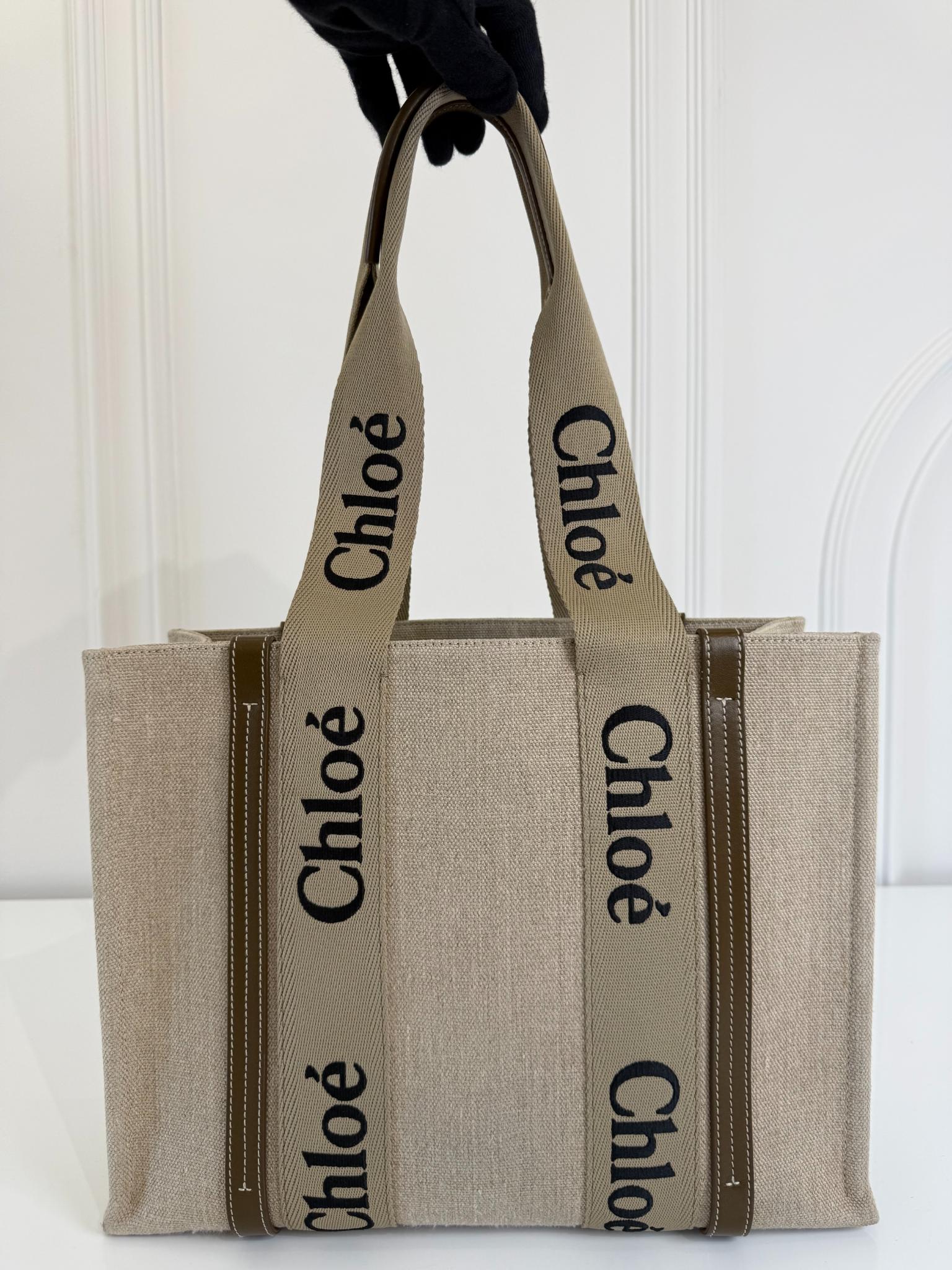 Chloé Woody Medium Canvas Tote Bag