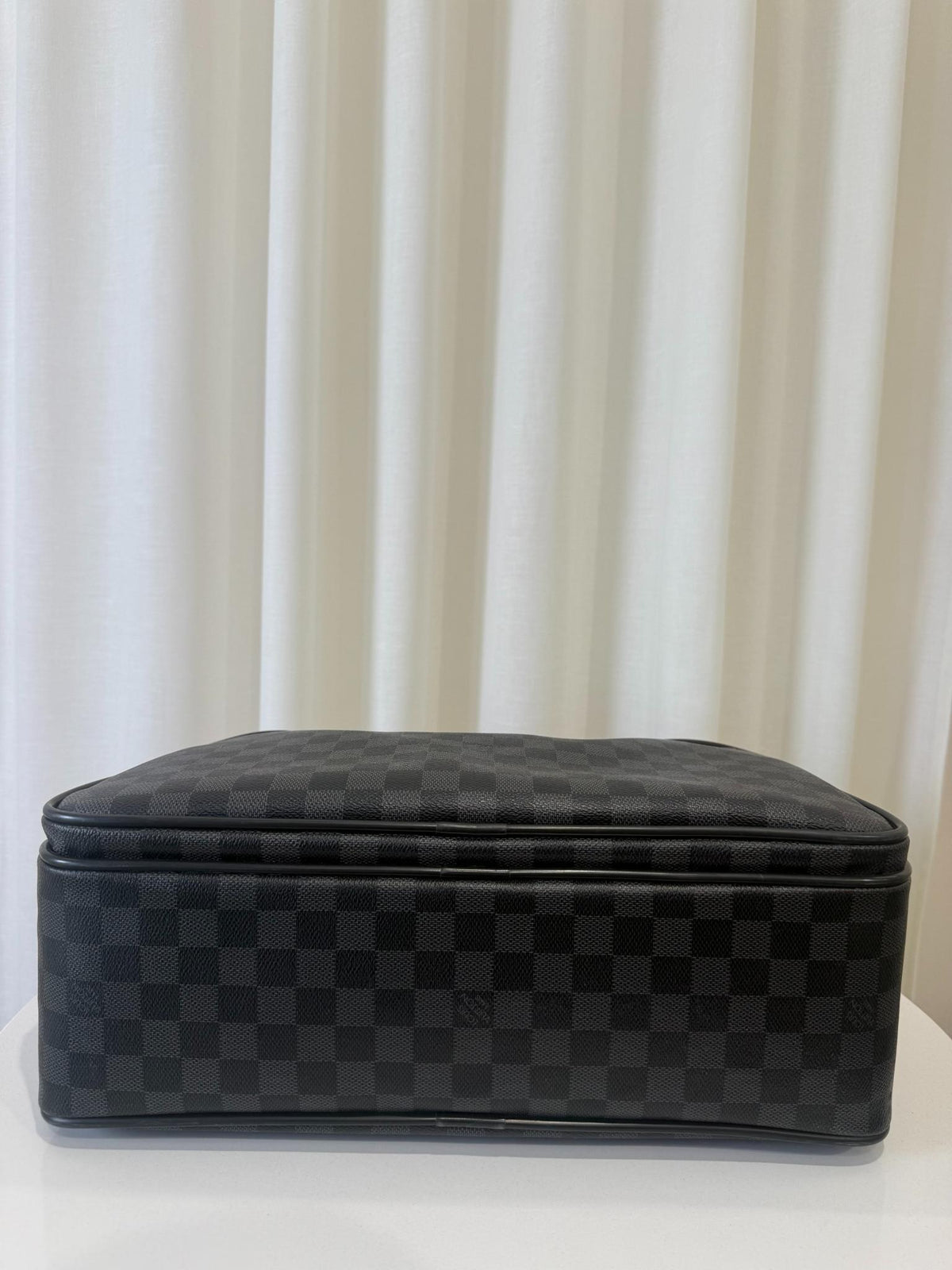Louis Vuitton Damier Graphite Canvas Icare Business Bag