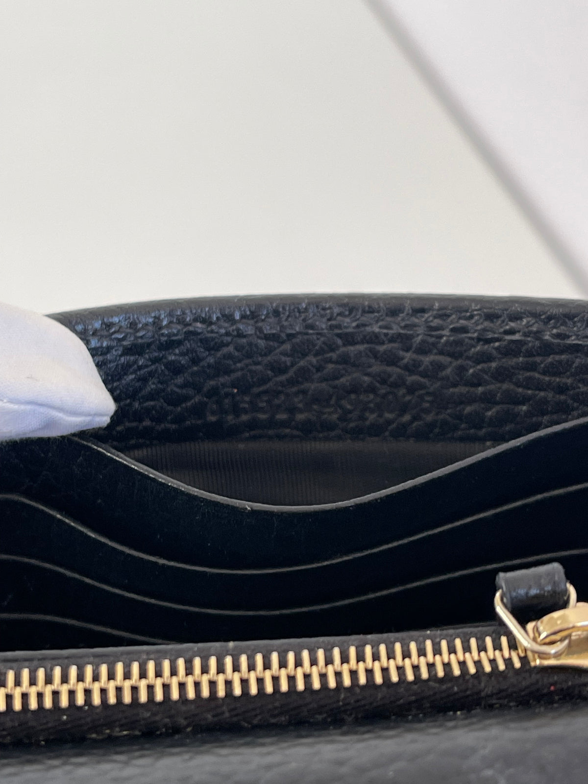 Gucci Black Leather Interlocking GG Wallet On Chain