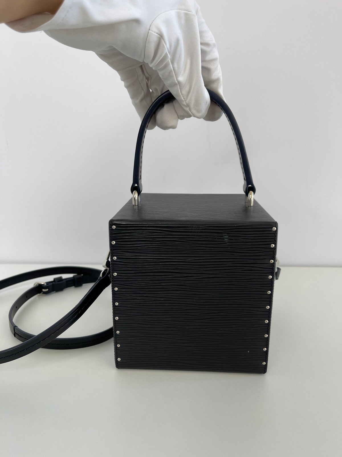 Louis Vuitton Bleecker Box in Black Epi Leather