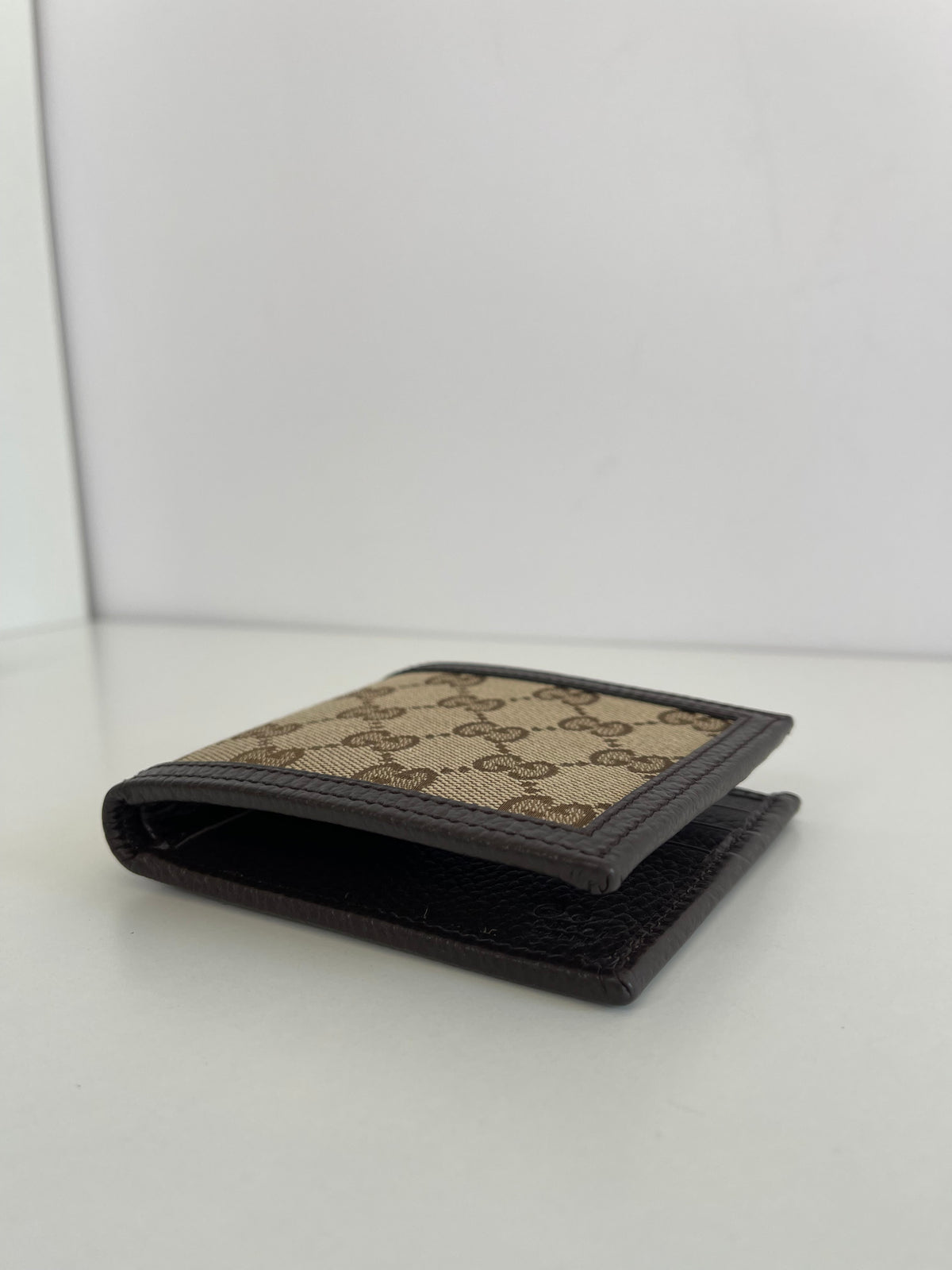 Gucci Signature Bifold GG Monogram Wallet