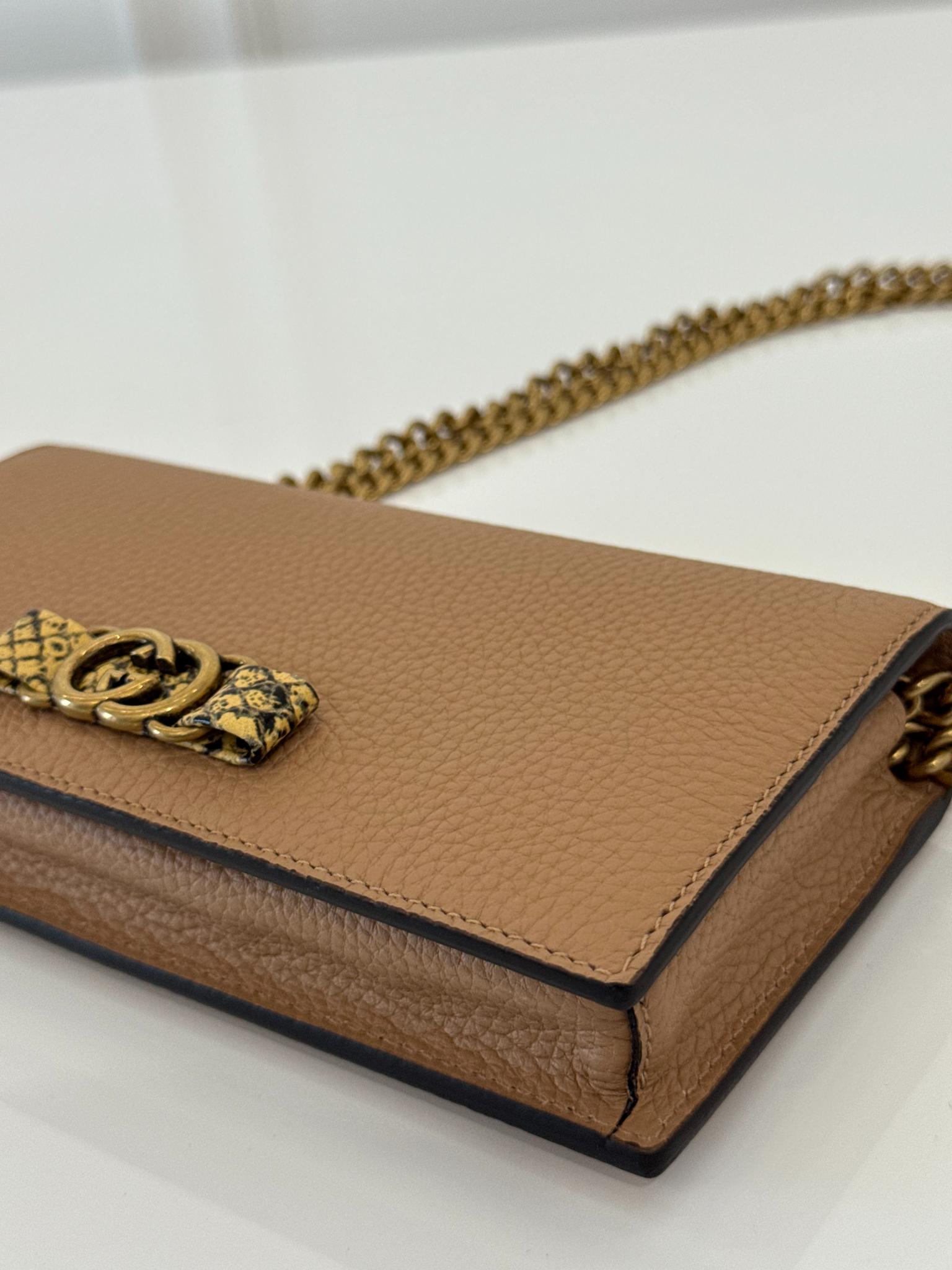 Gucci Interlocking G Python Bow Beige Leather Wallet on Chain