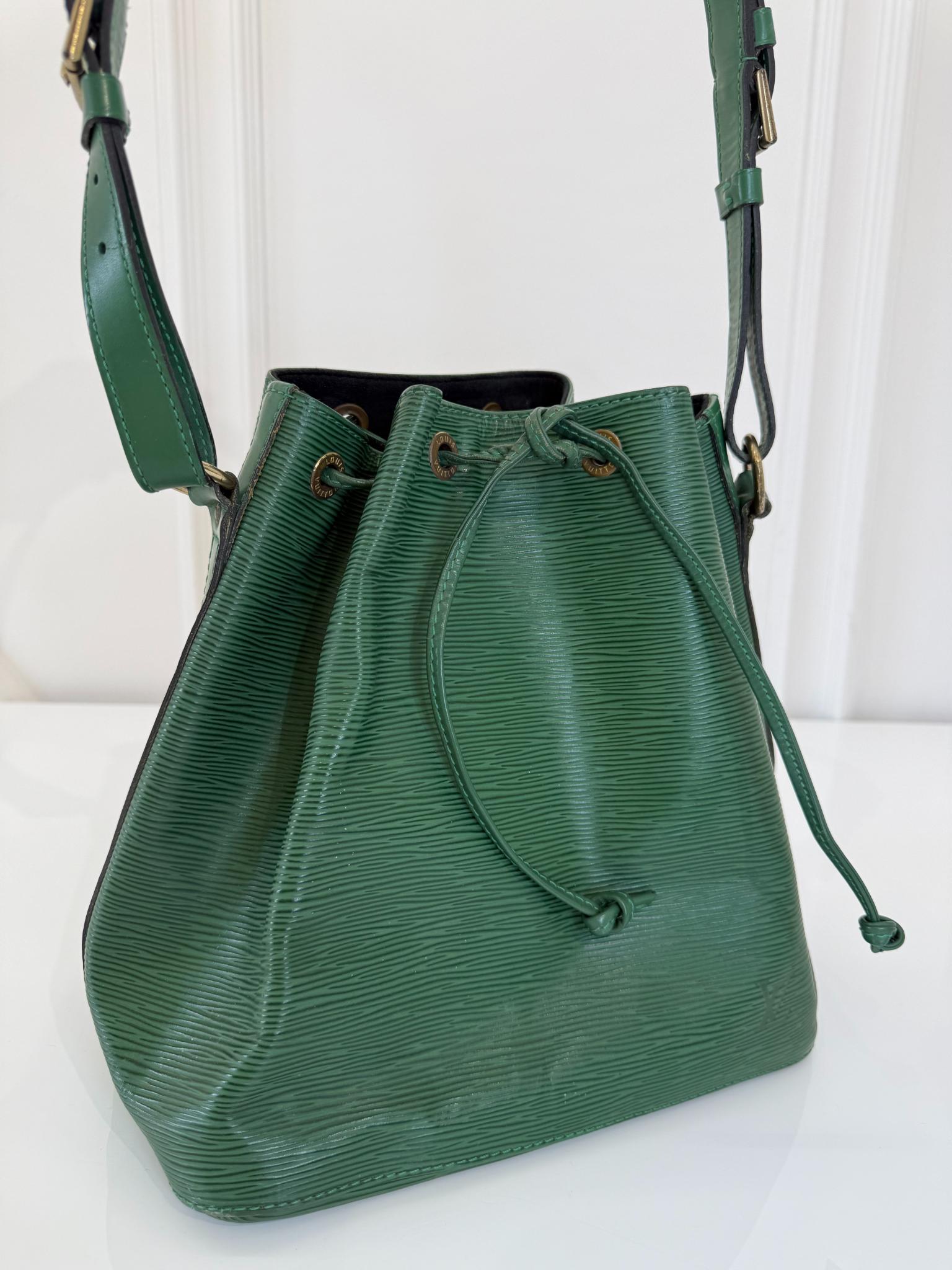 Louis Vuitton Petit Noé Bag Green Epi Leather