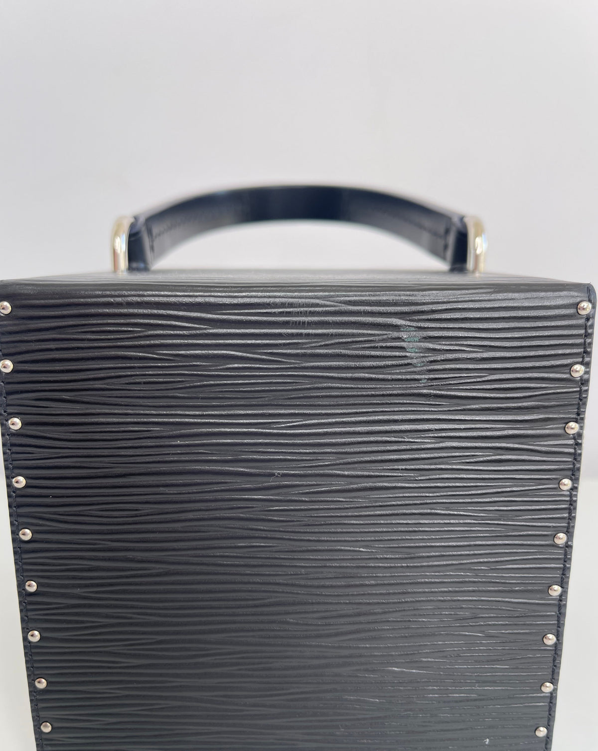 Louis Vuitton Bleecker Box in Black Epi Leather