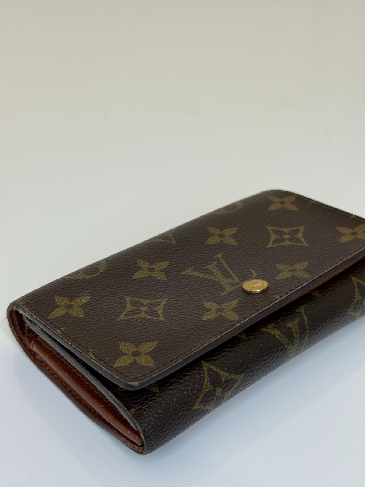 Louis Vuitton Zipped Compact Wallet Monogram Canvas