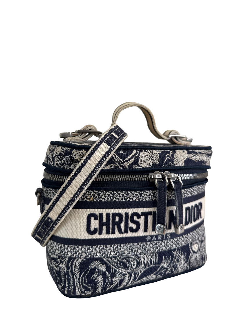 Christian Dior Toile de Jouy DiorTravel Vanity Case Blue Embroidered Canvas
