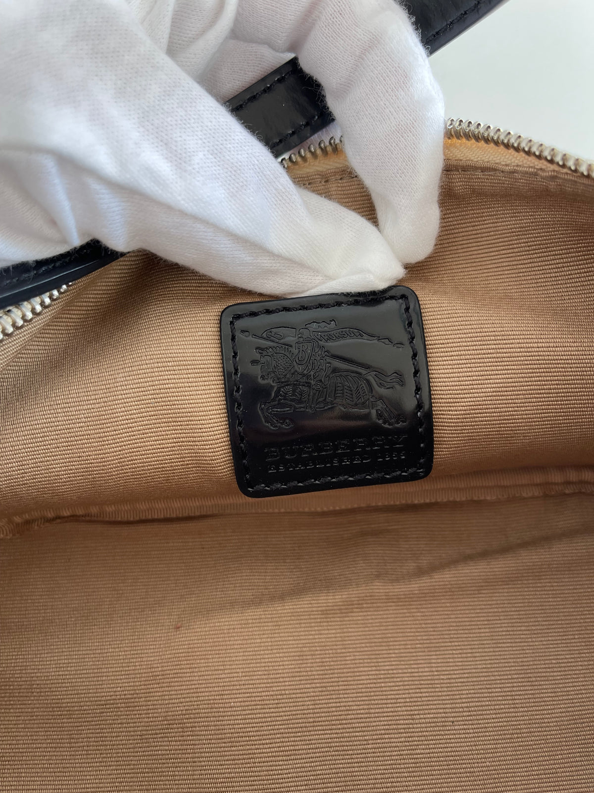 Burberry Nova Check Black Mini Boat Pochette