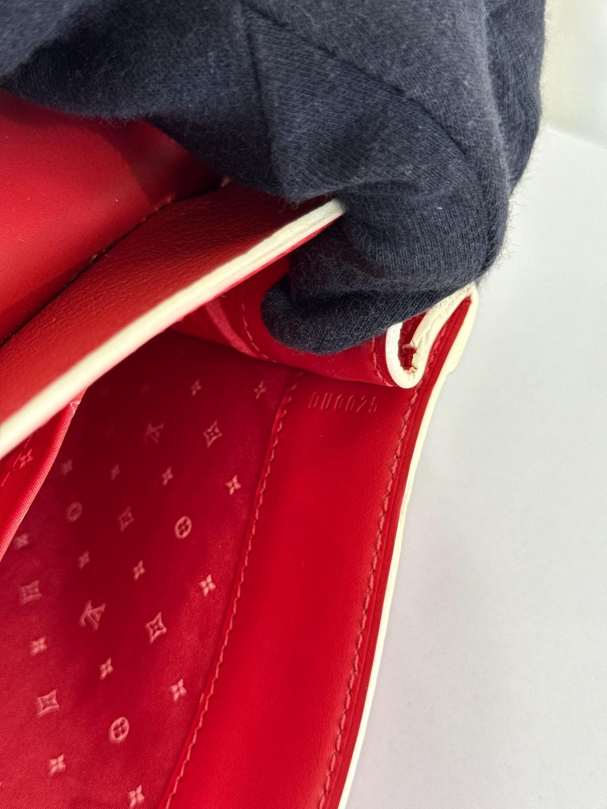 Louis Vuitton Geranium Suhali Leather Le Talentueux Bag