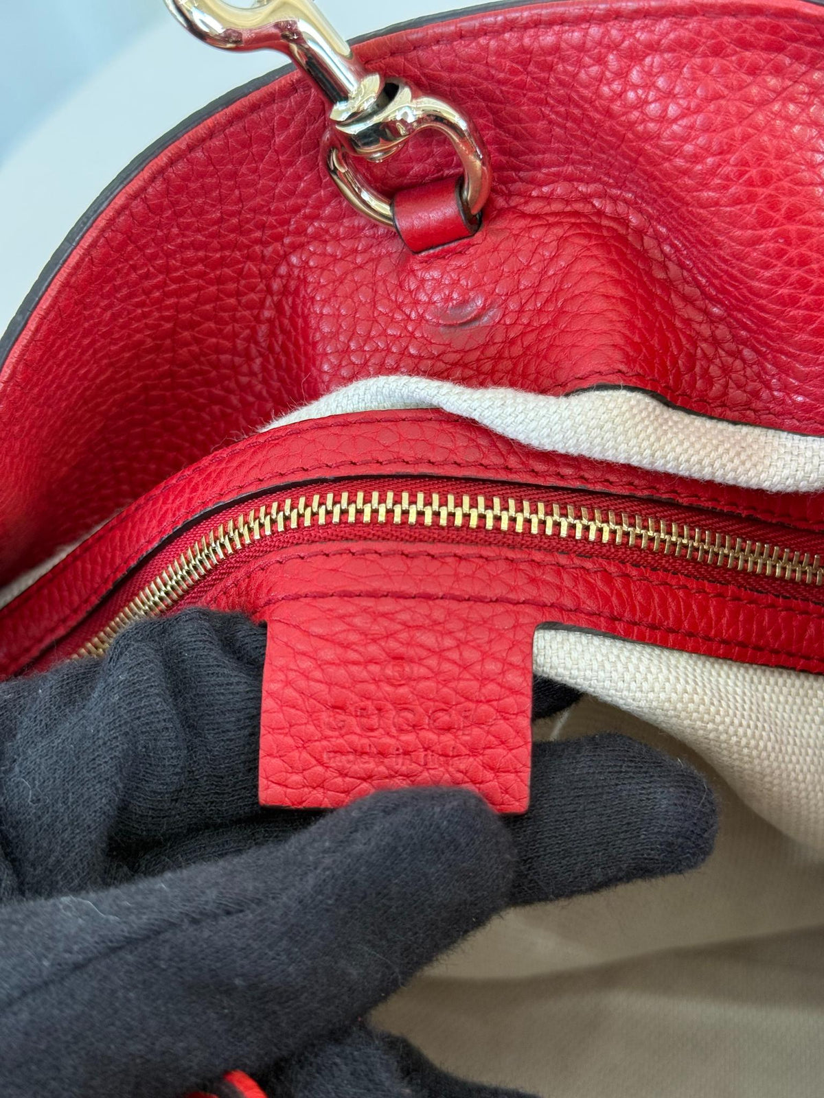 Gucci Red Pebbled Leather Soho Chain Tote Bag