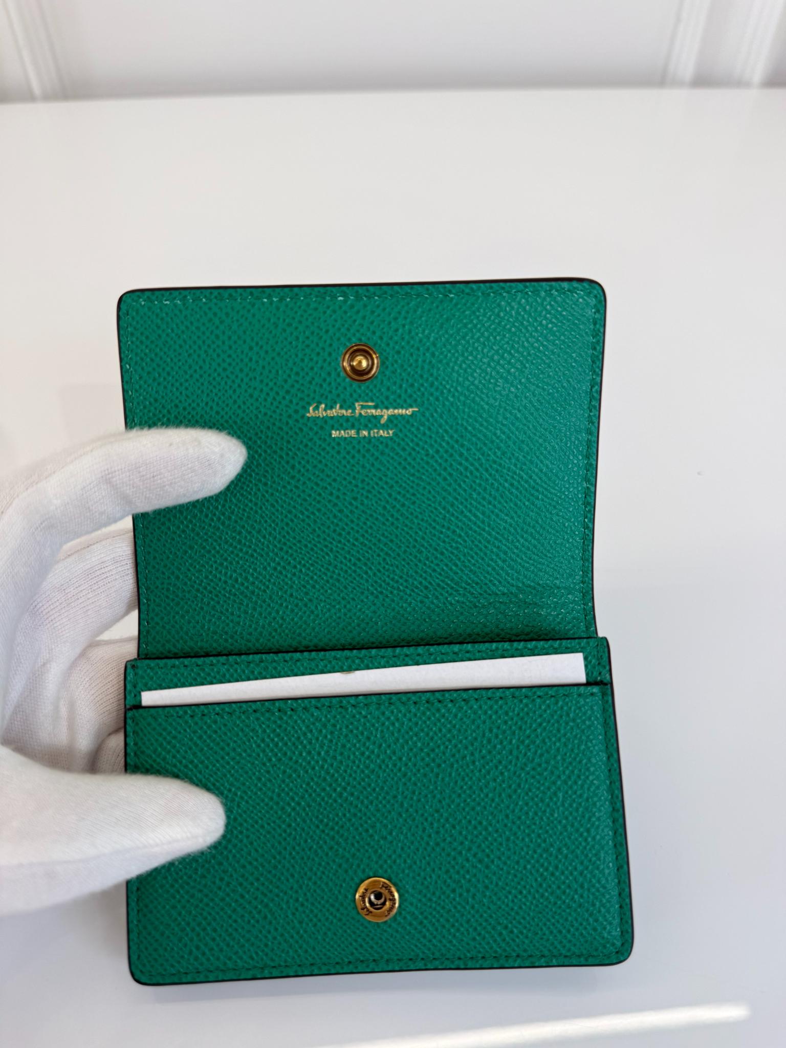 Salvatore Green Gancini Compact Card Holder
