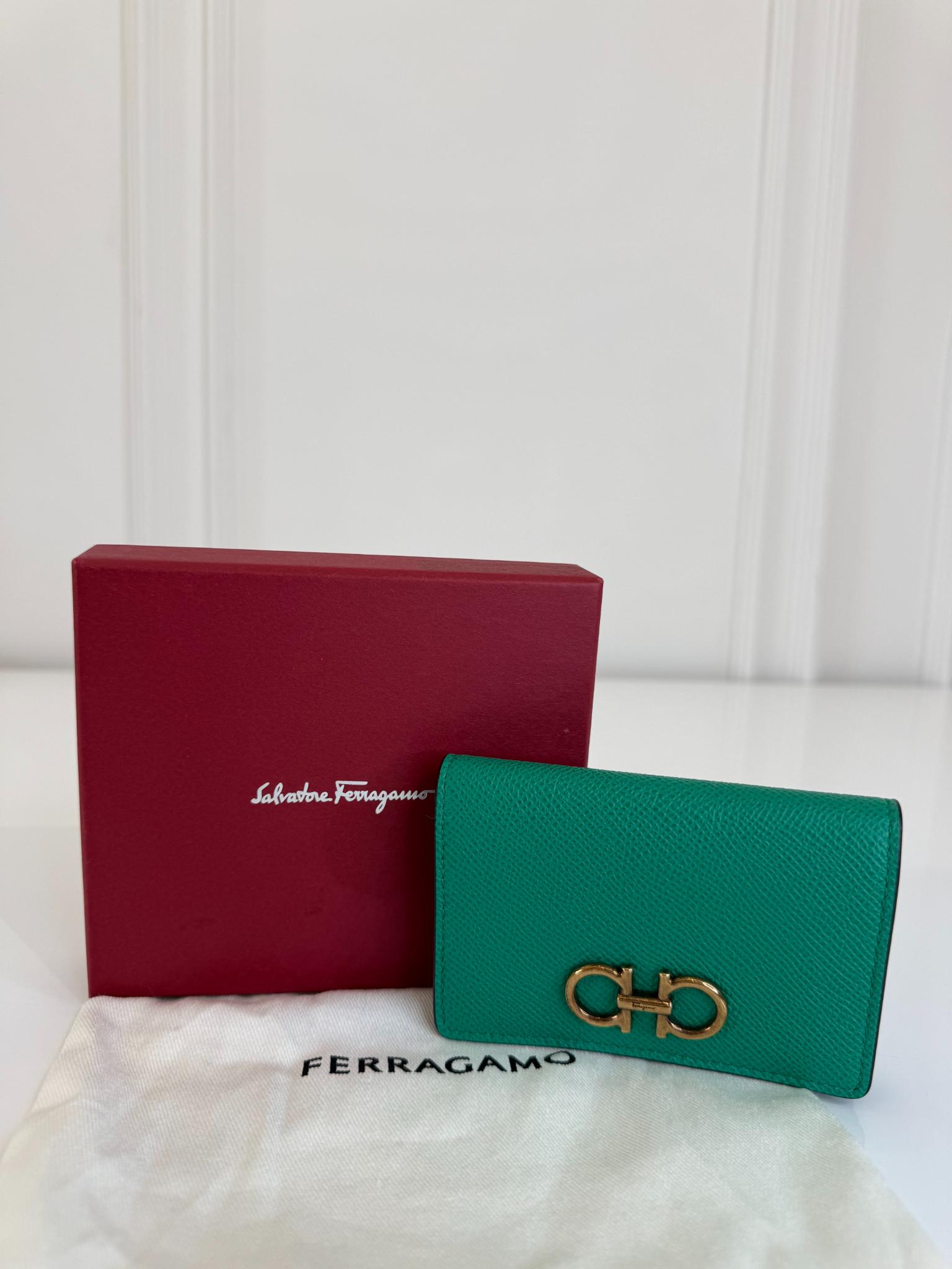 Salvatore Green Gancini Compact Card Holder