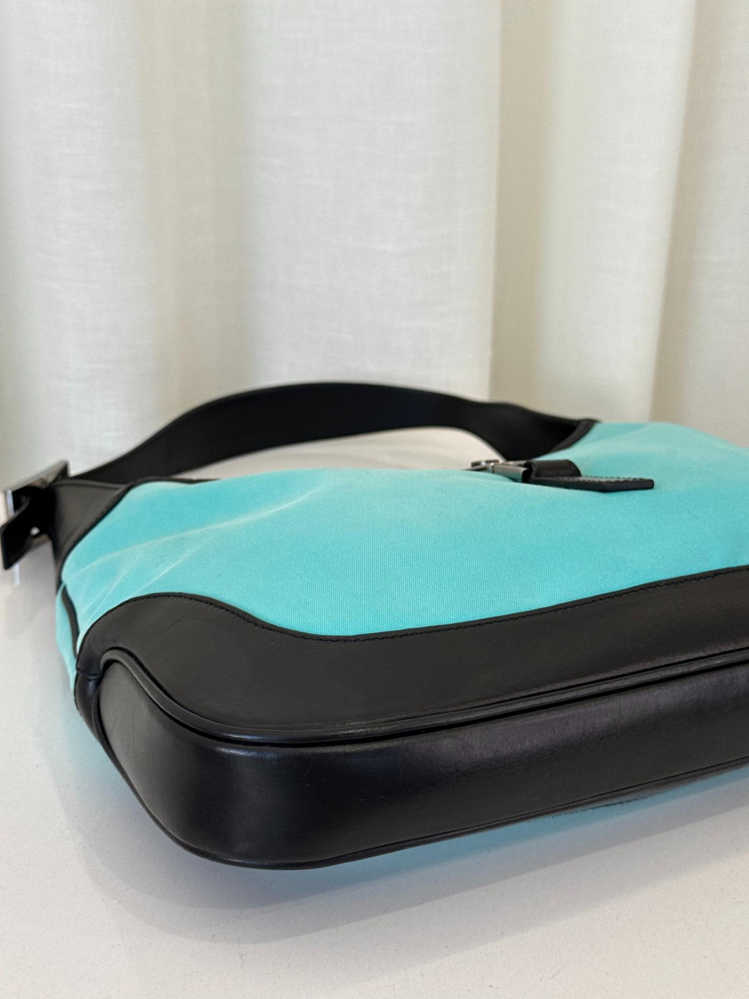 Gucci By Tom Ford Turquoise Nylon Medium Vintage Jackie l