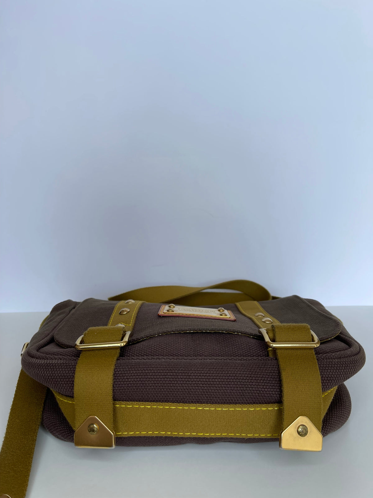 Louis Vuitton Vintage Antigua Besace PM Crossbody Bag