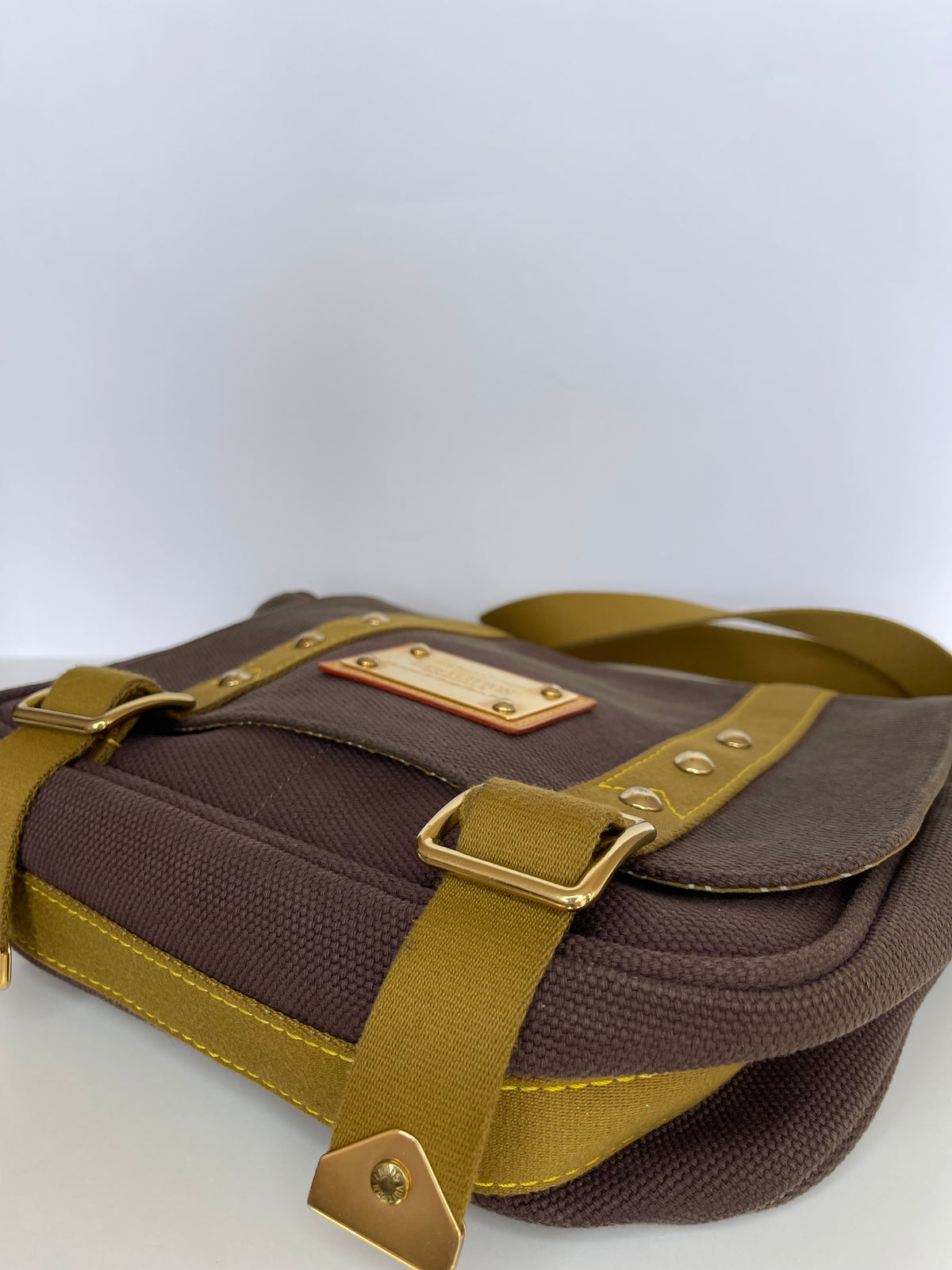 Louis Vuitton Vintage Antigua Besace PM Crossbody Bag