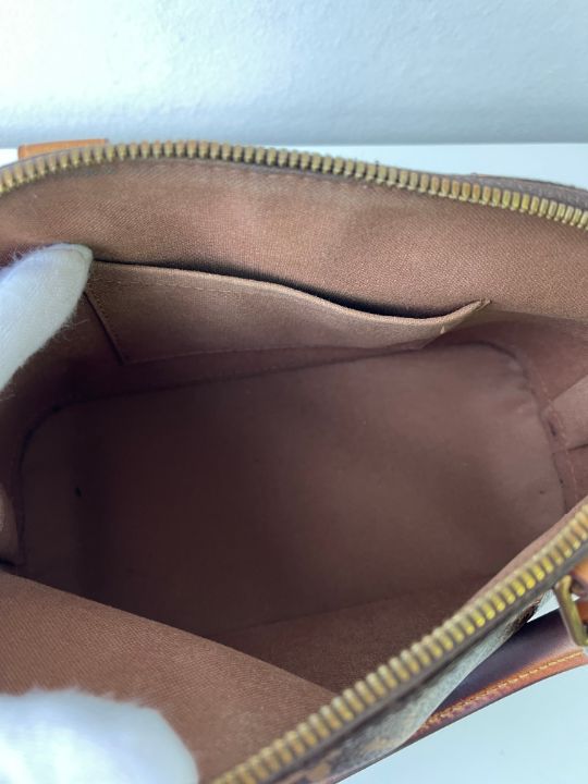 Louis Vuitton Alma BB Monogram Canvas