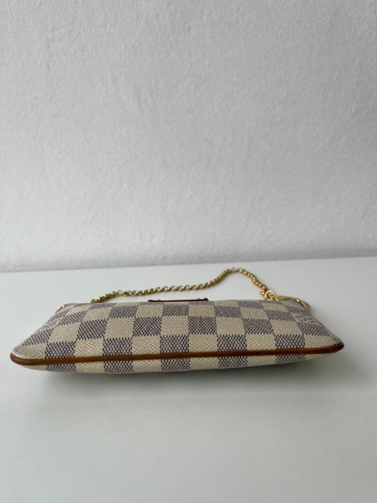 Louis Vuitton Damier Azur Pochette Milla MM