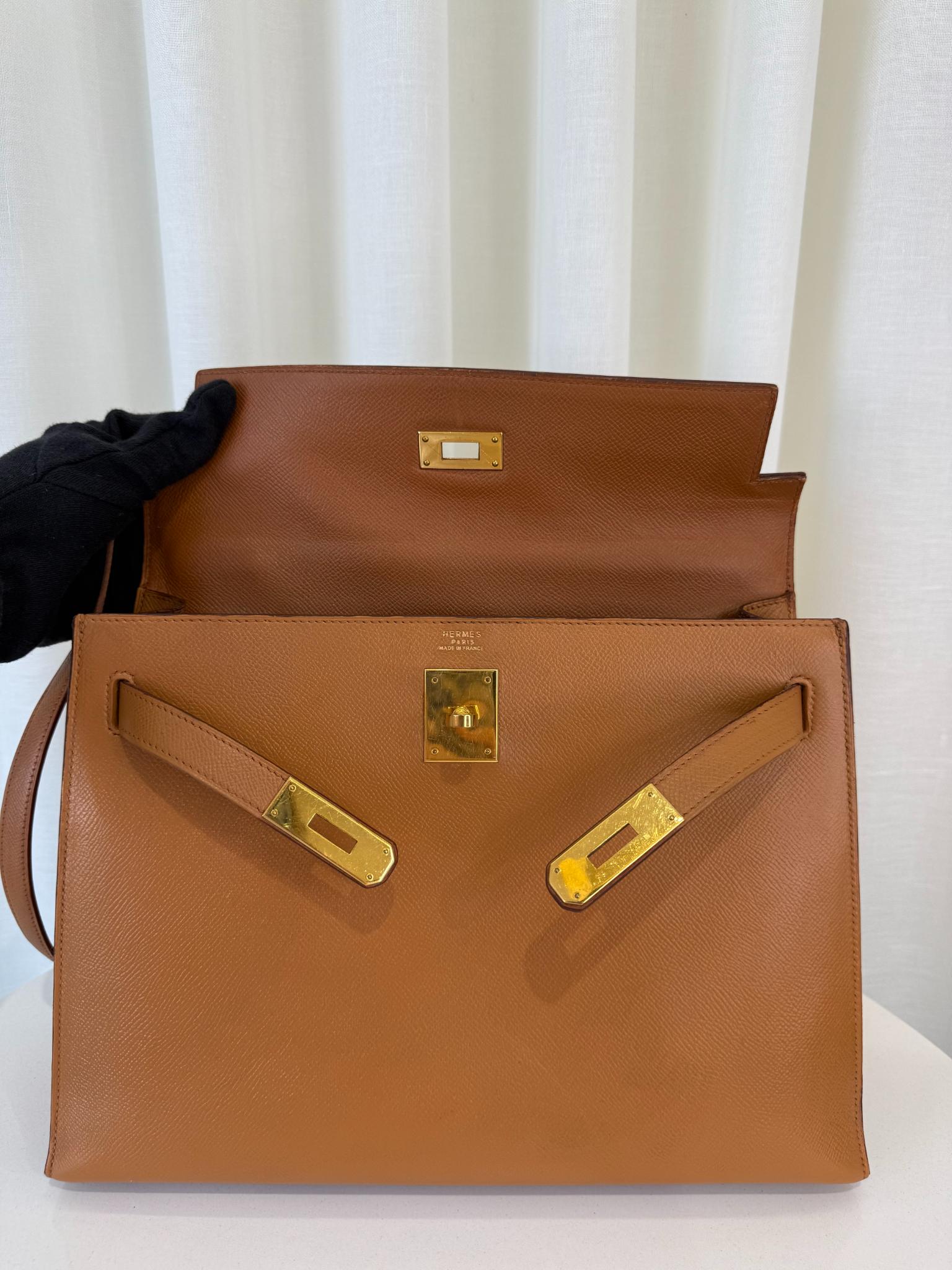 Hermès Kelly Sellier 32 Gold Epsom Leather GHW