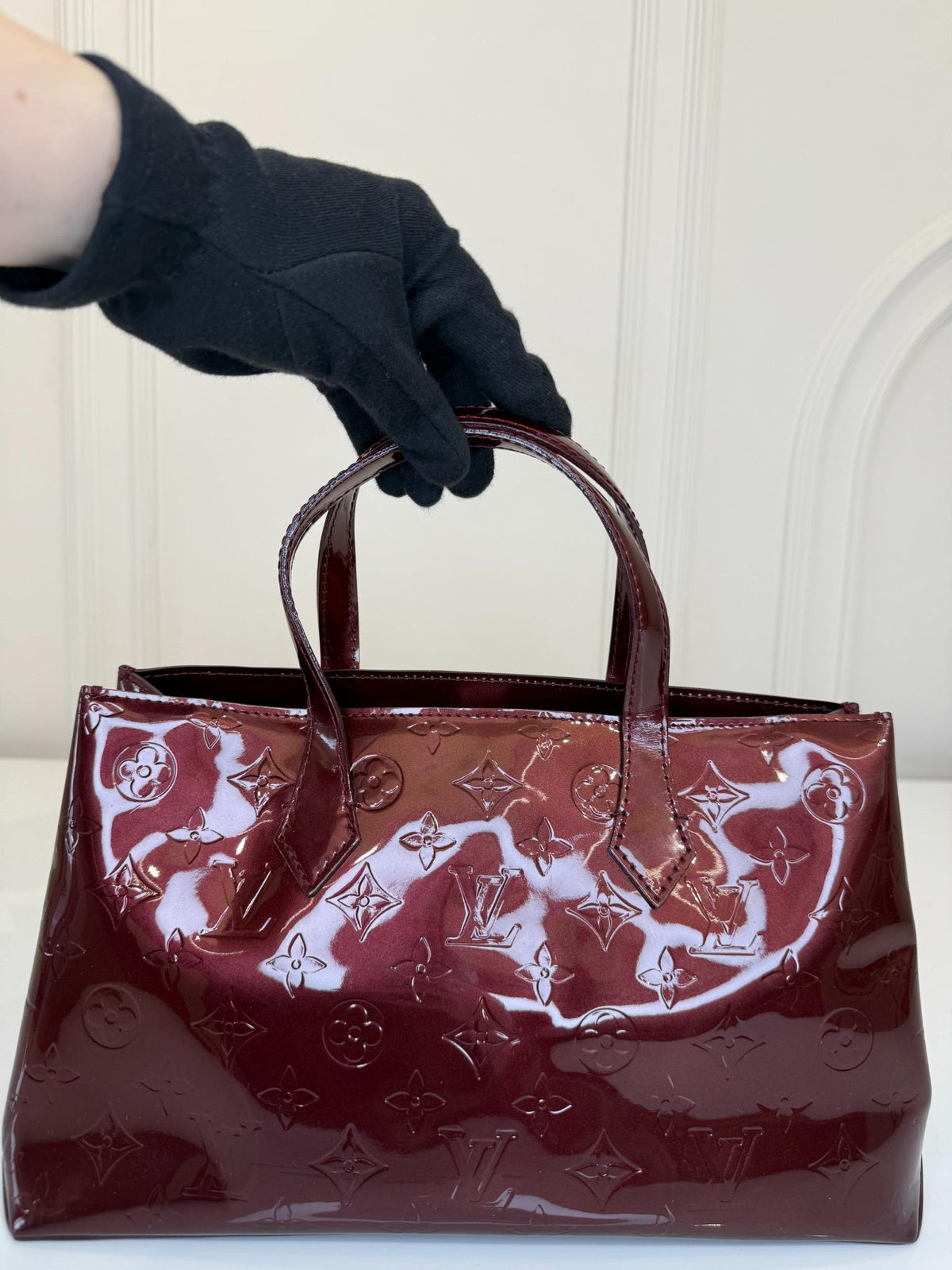 Louis Vuitton Wilshire PM Amarante Monogram Vernis Bag