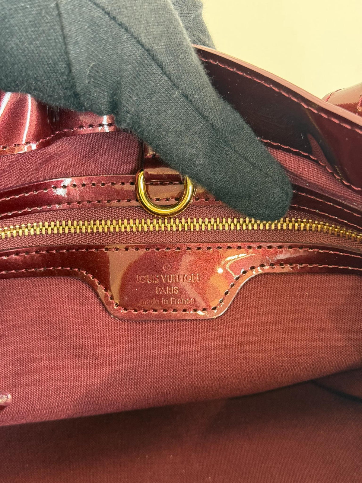 Louis Vuitton Wilshire PM Amarante Monogram Vernis Bag