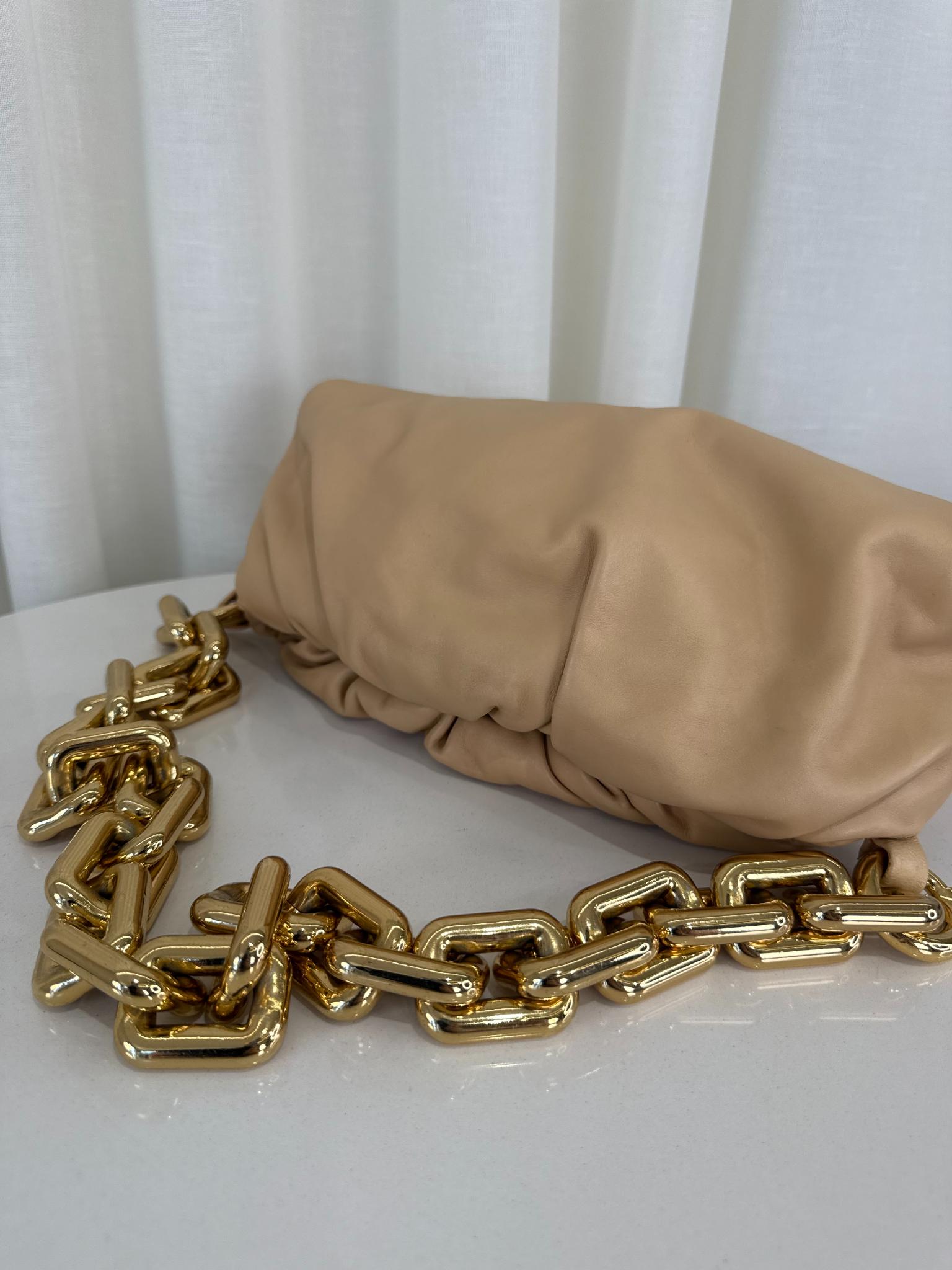 Bottega Veneta Beige Leather Teen The Chain Pouch