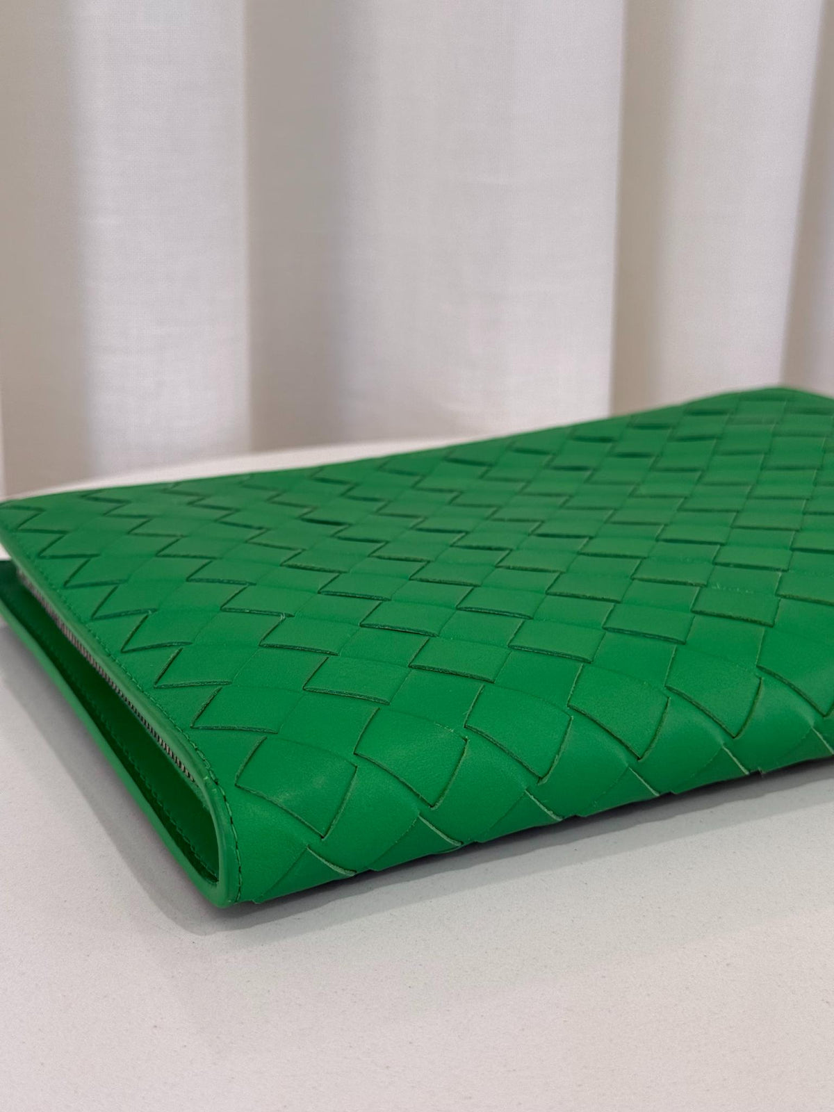 Bottega Veneta Parakeet Green Intrecciato-Weave Clutch