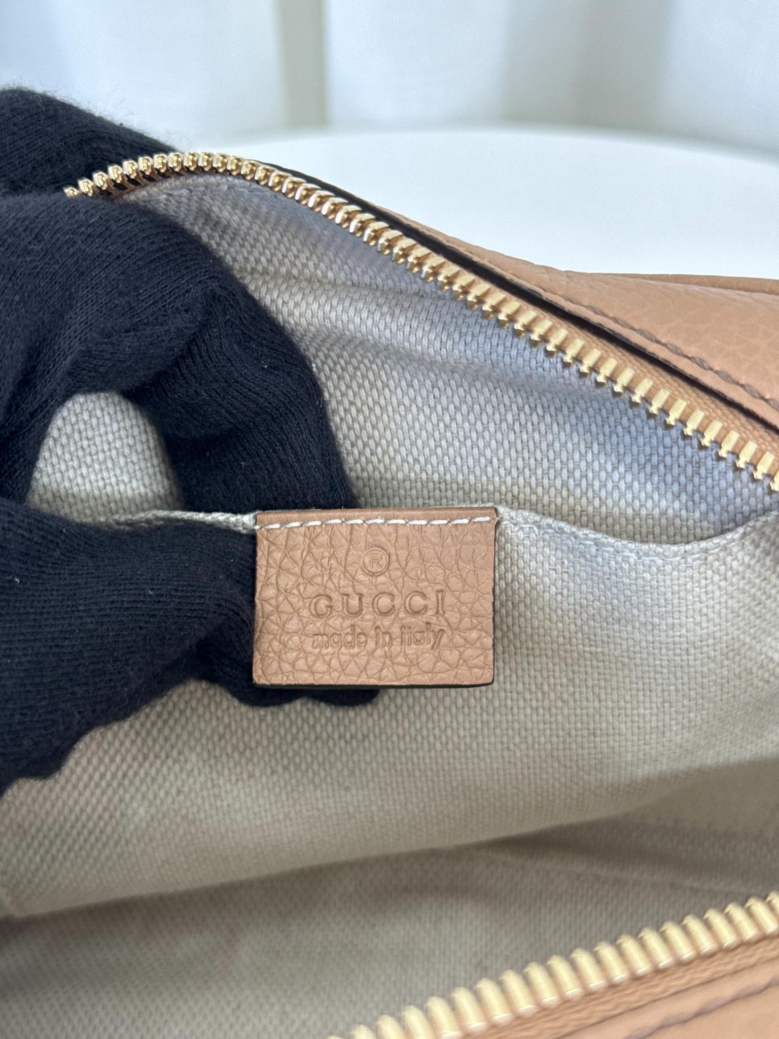 Gucci Soho Disco Light Brown Small Camera Bag