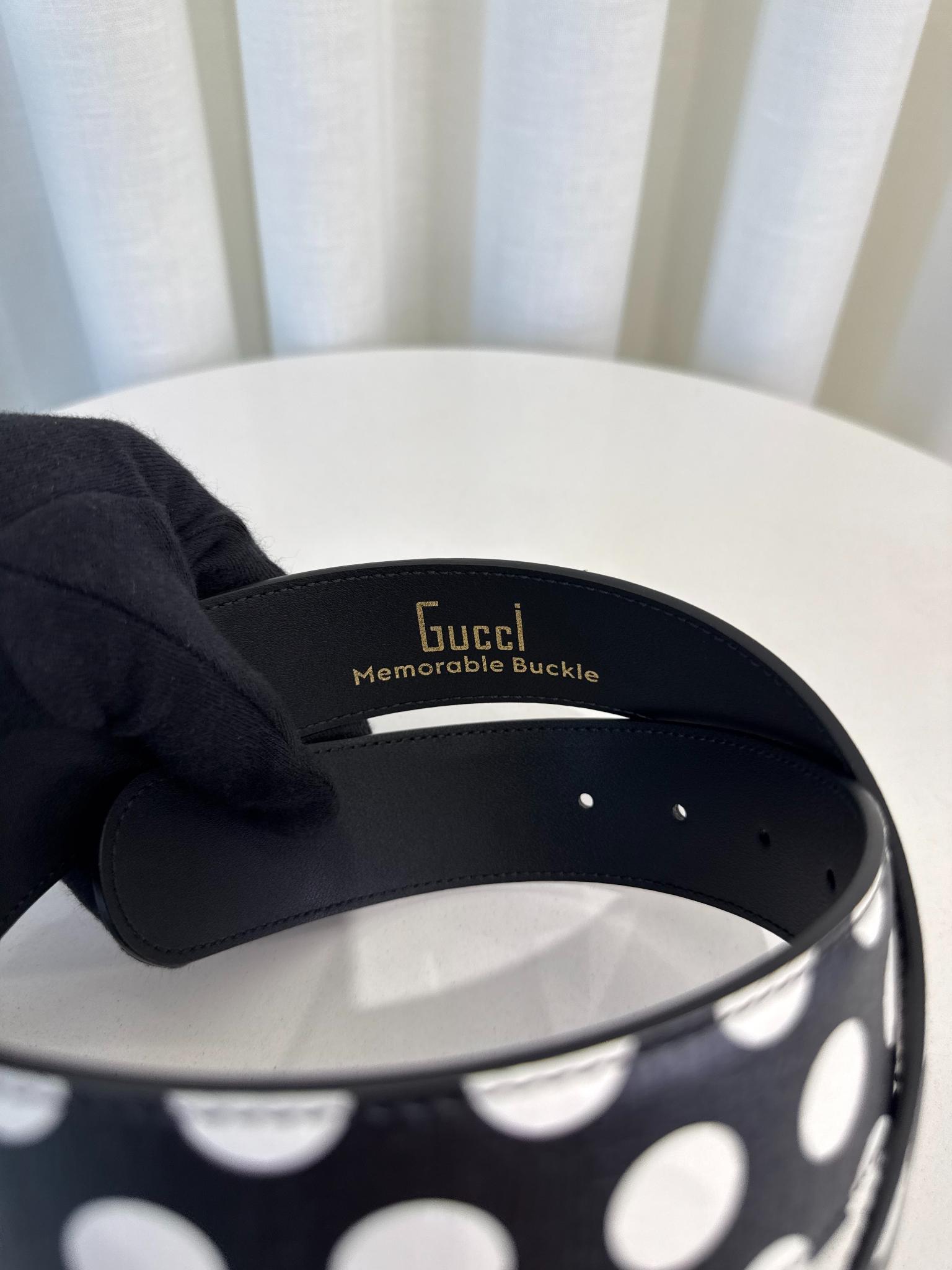 Gucci Black/White Polka Dot Memorable G Buckle Leather Belt Size 85