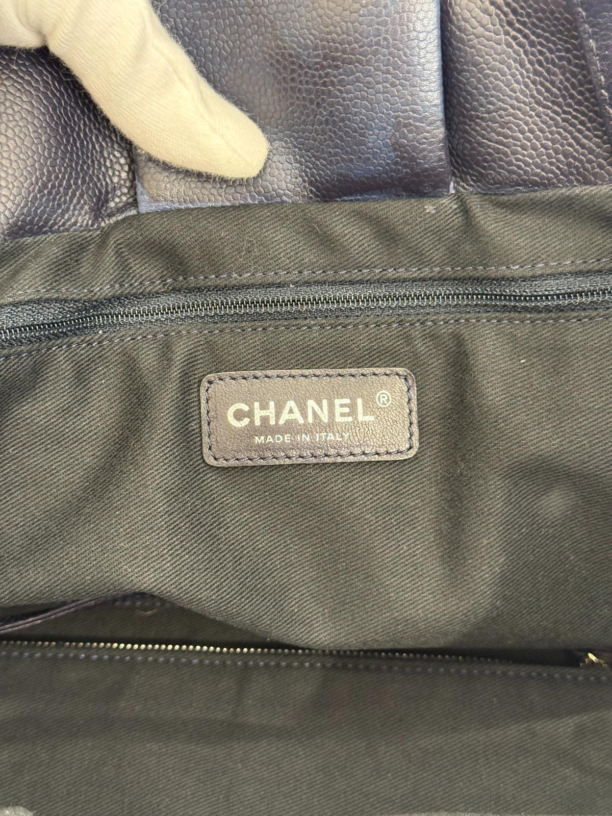 Chanel Ultimate Executive Tote Caviar Large Navy