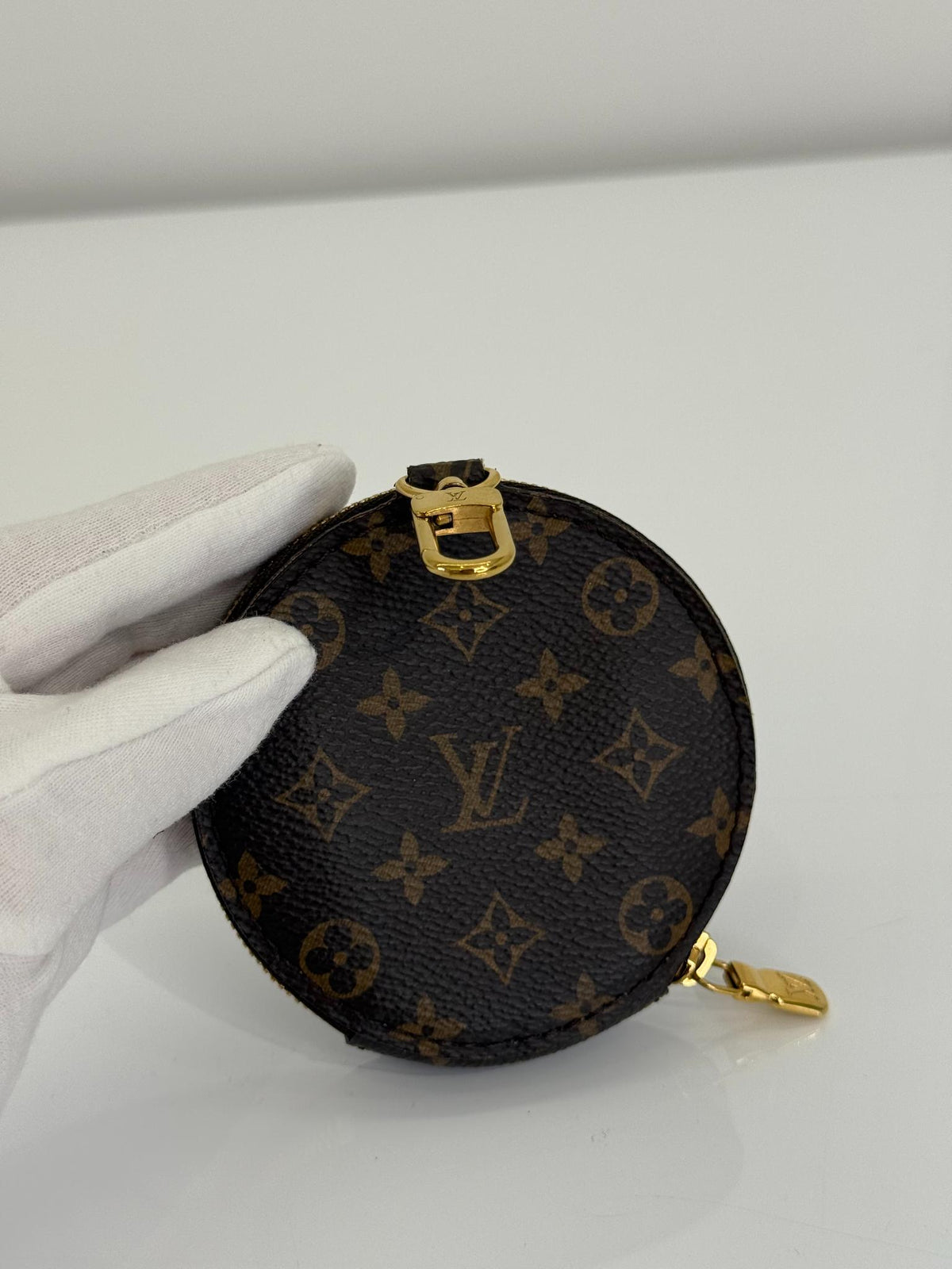 Louis Vuitton Round Coin Purse Monogram Canvas