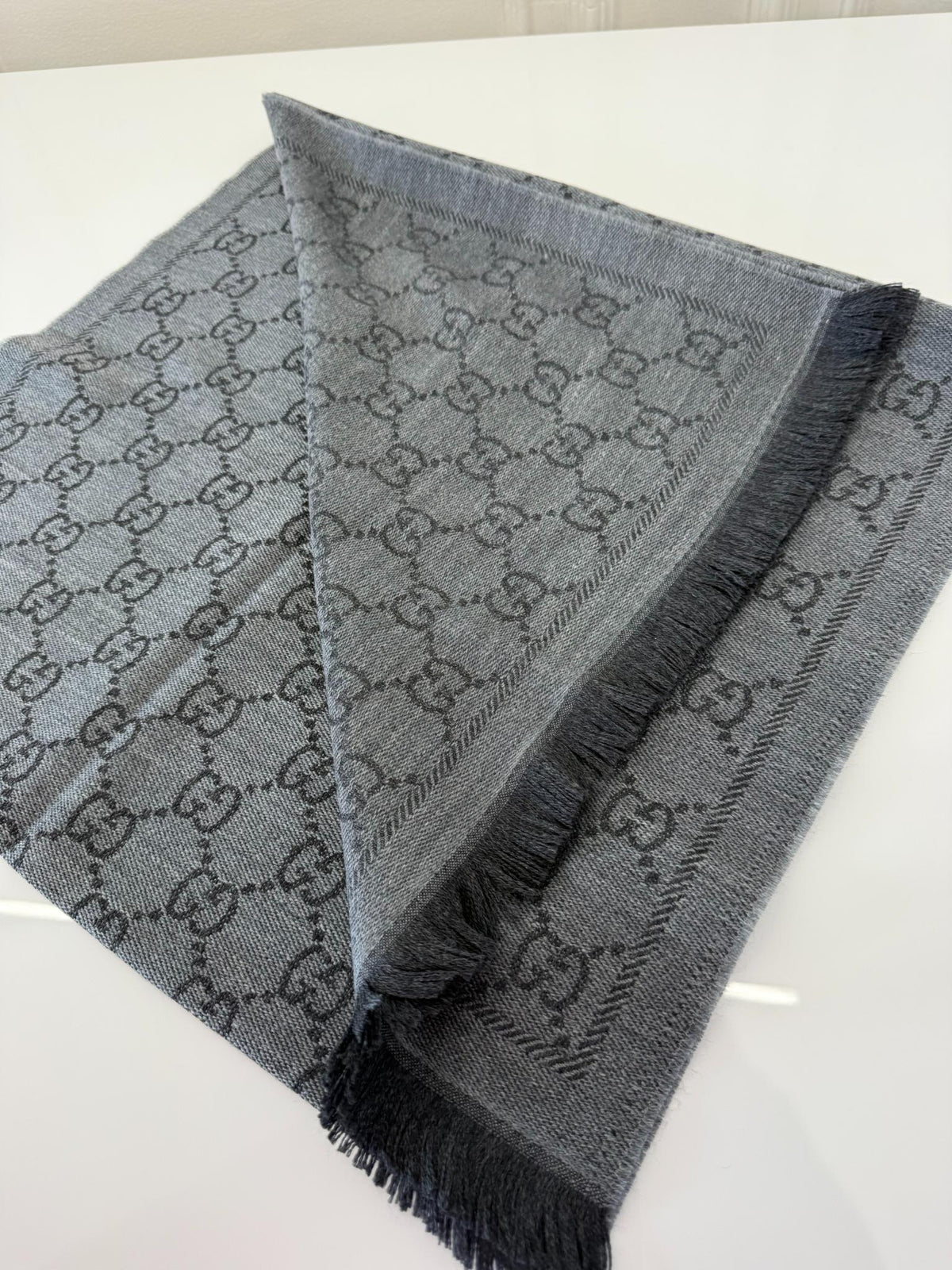 Gucci Grey GG Jacquard Pattern Knitted Wool Scarf