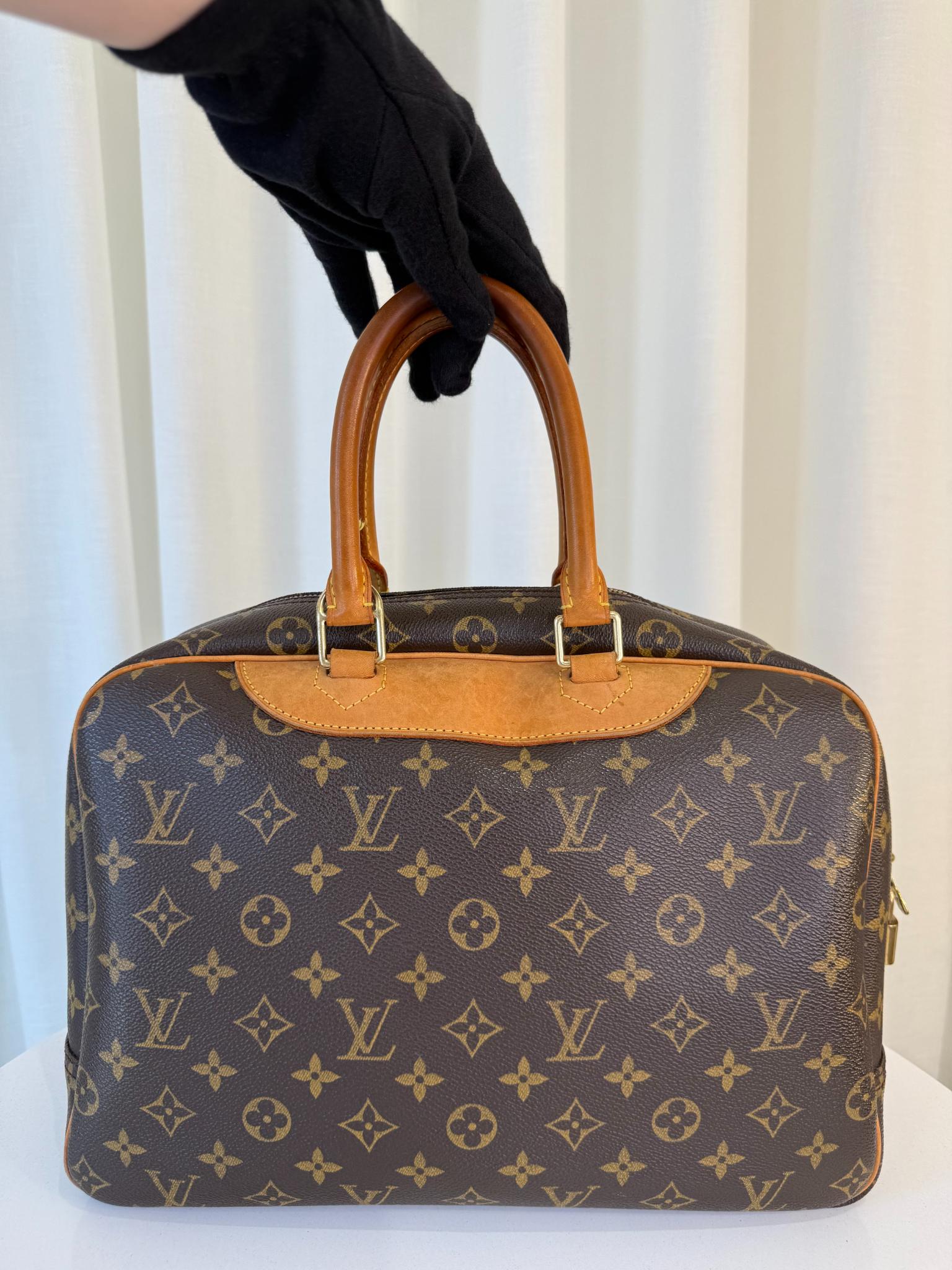 Louis Vuitton Vintage Deauville Monogram Canvas