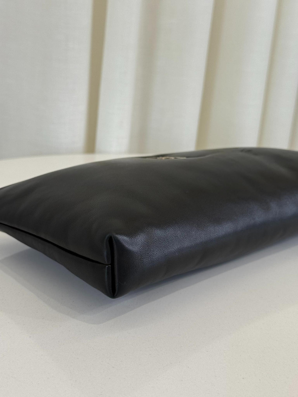 Saint Laurent Calypso Long Zipped Pouch Black