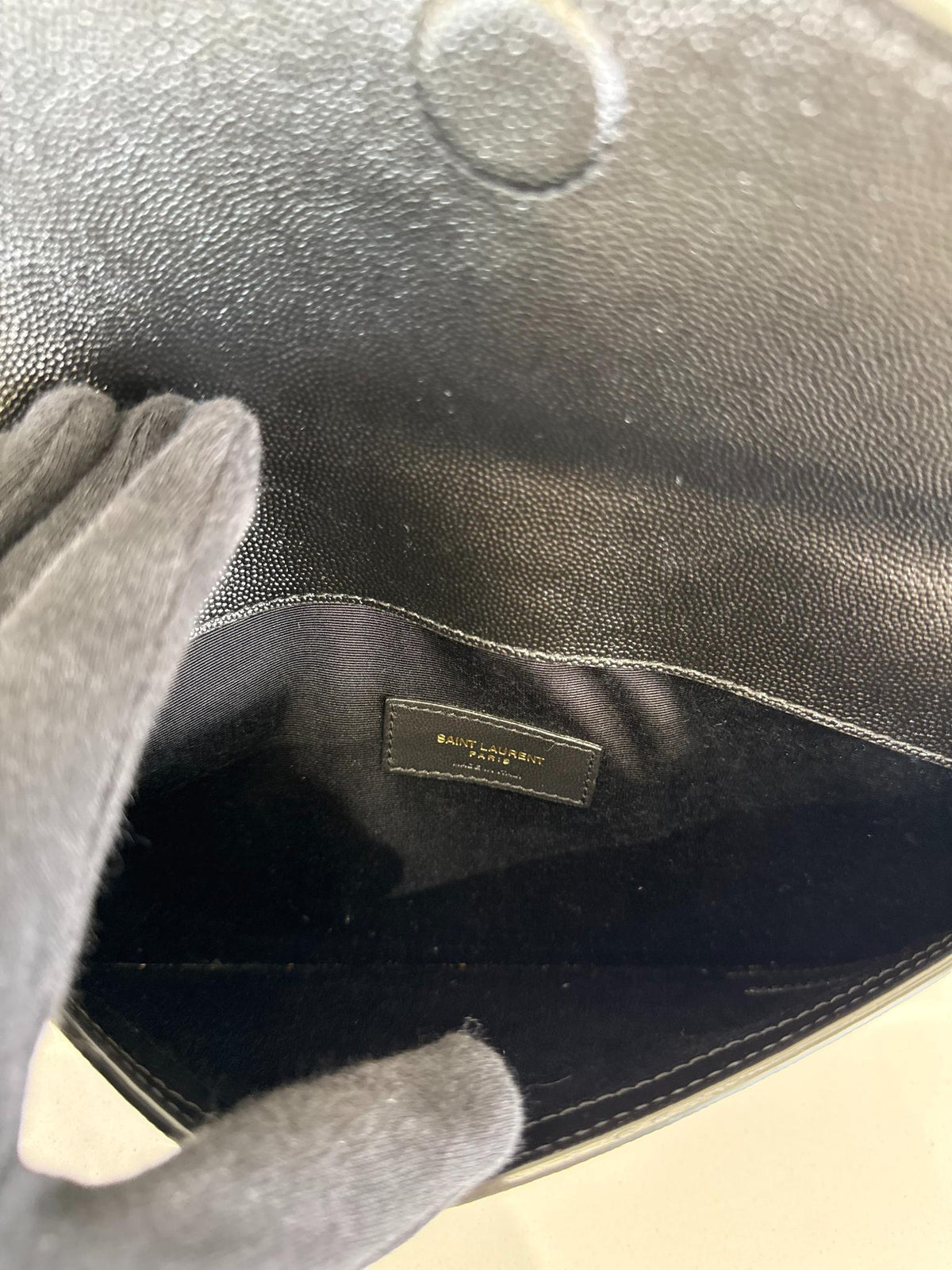 Saint Laurent Grain De Poudre Uptown Pouch Dark Black