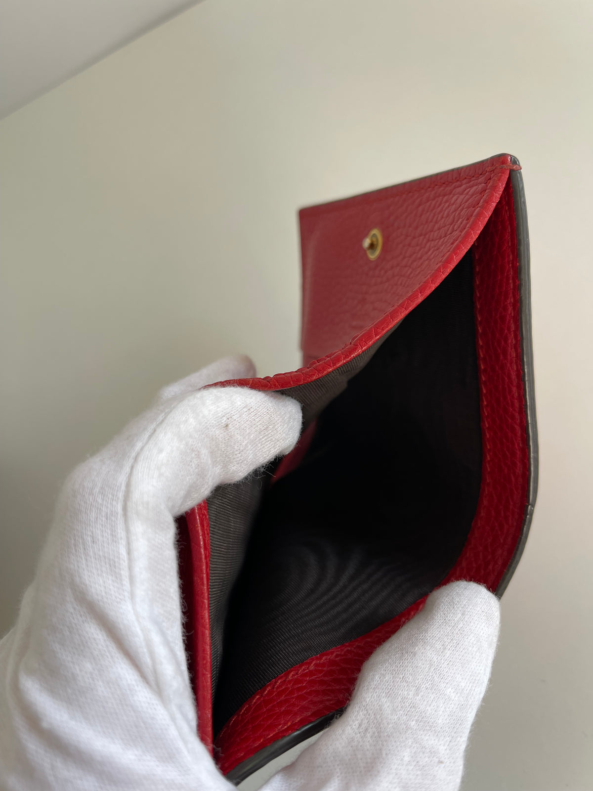 Gucci Red Pebbled Calfskin Animalier Card Case Wallet
