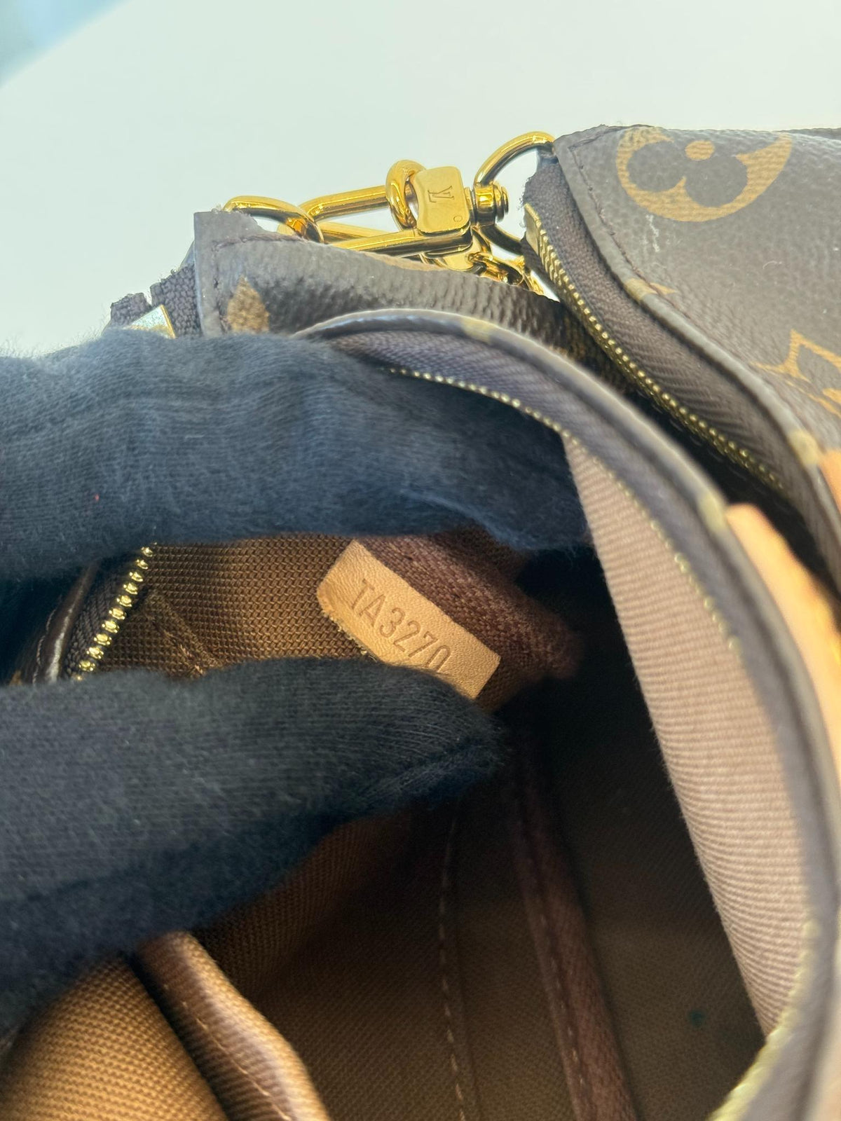 Louis Vuitton Multi Pochette Accessoires Khaki Strap Monogram Canvas