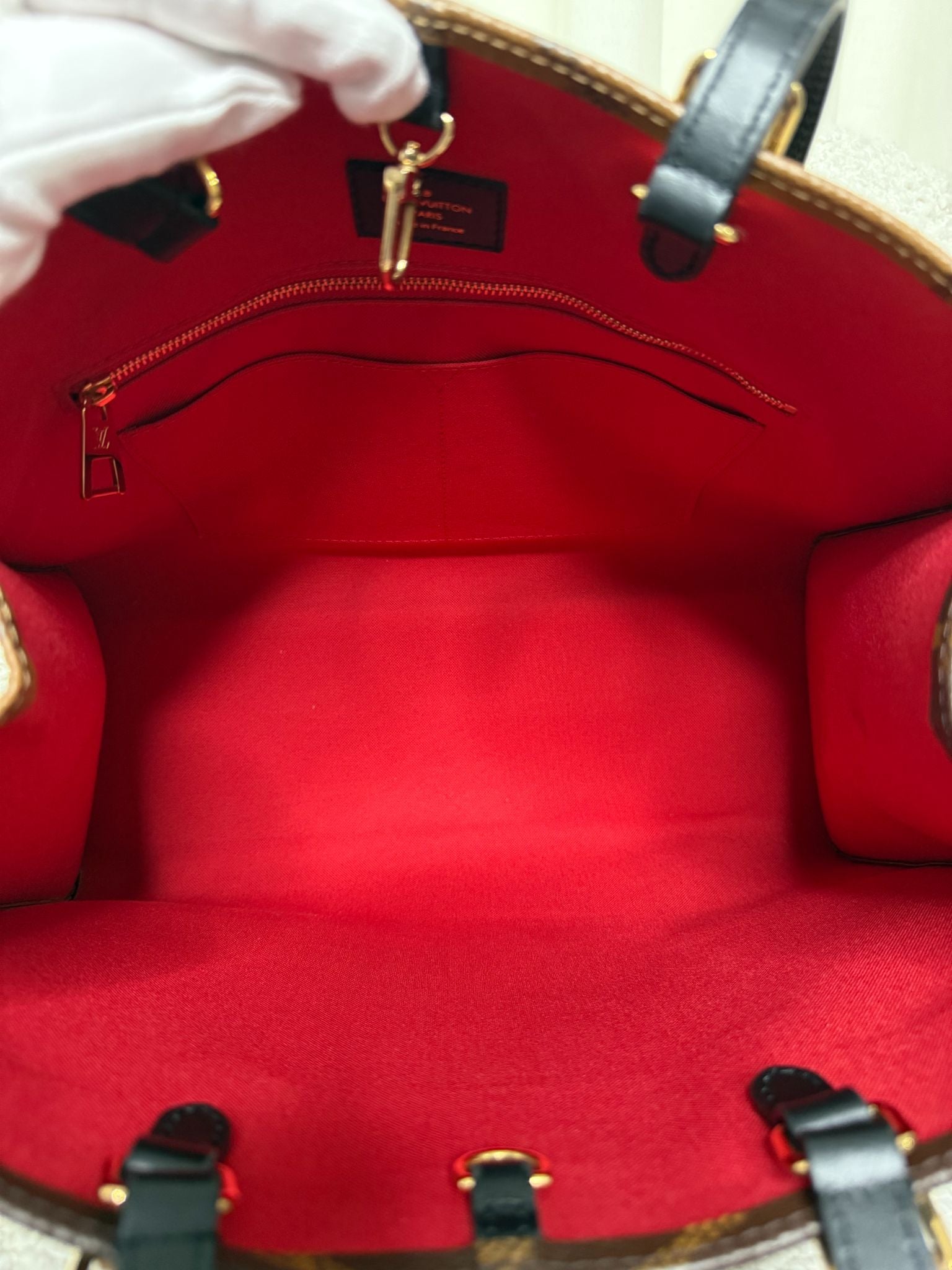 Louis Vuitton OnTheGo MM Monogram Giant Tote